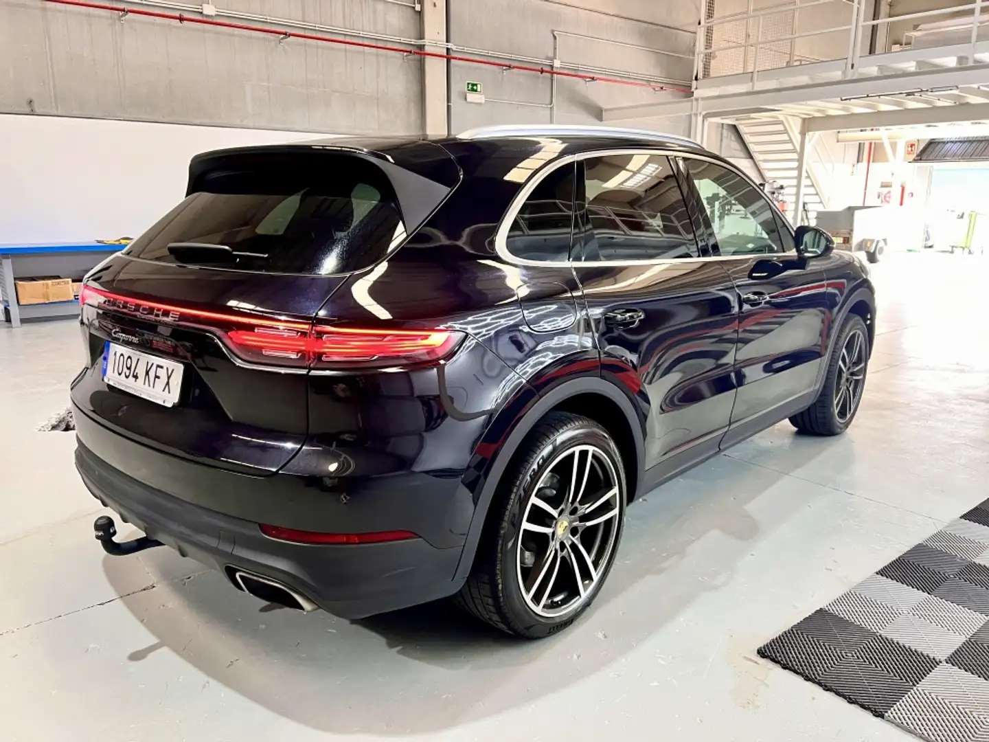 Porsche Cayenne Aut. Noir - 2