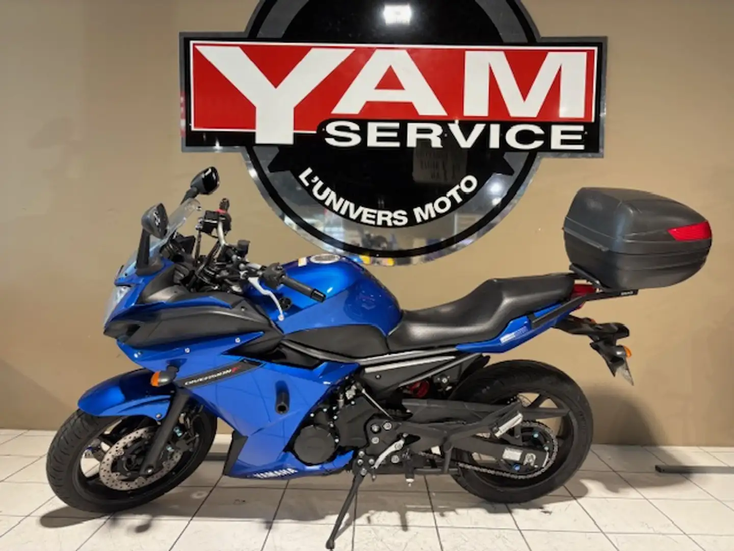 Yamaha XJ 6 Bleu - 2