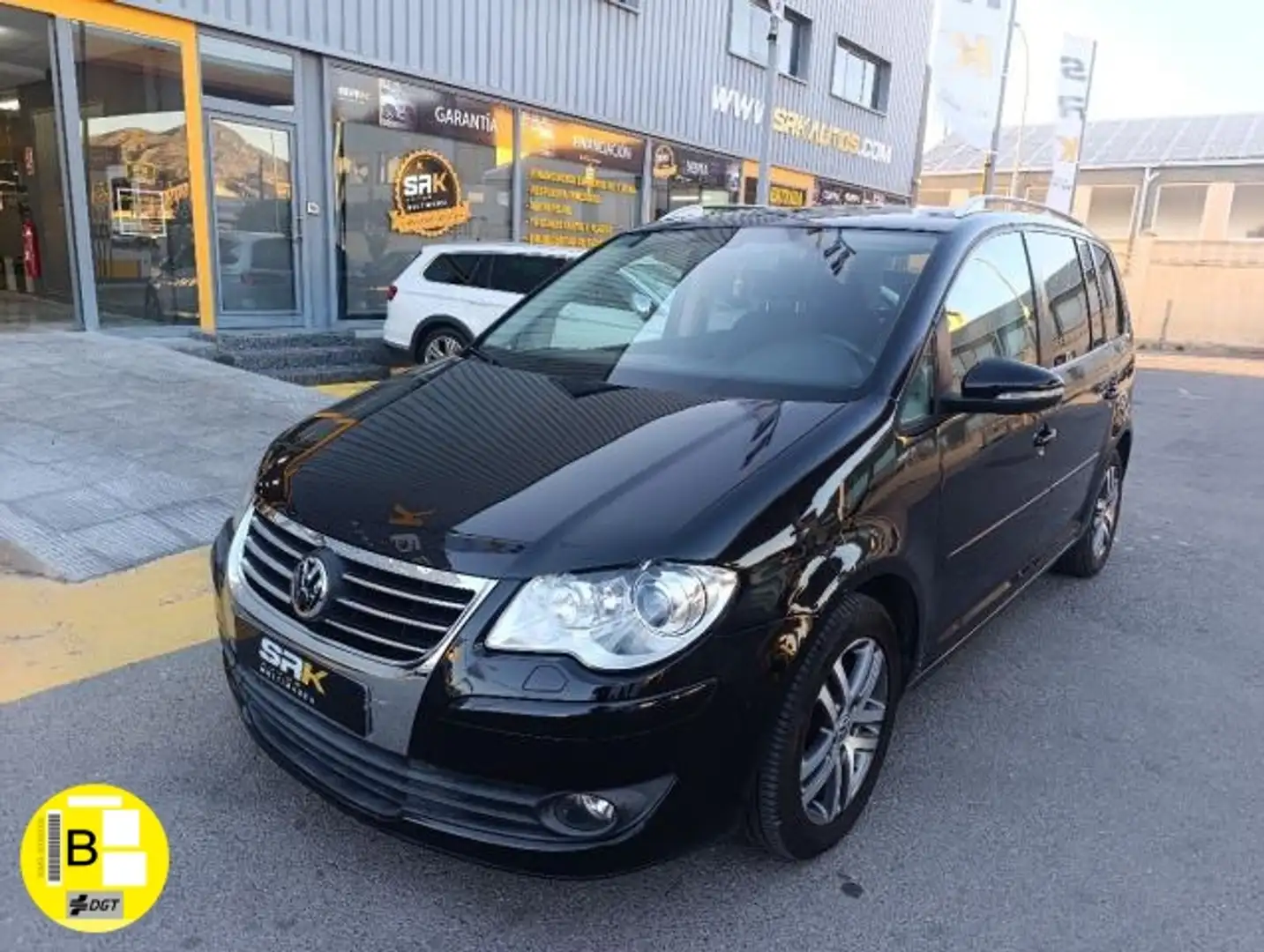 Volkswagen Touran 1.9TDI Advance Bluemotion Negro - 1
