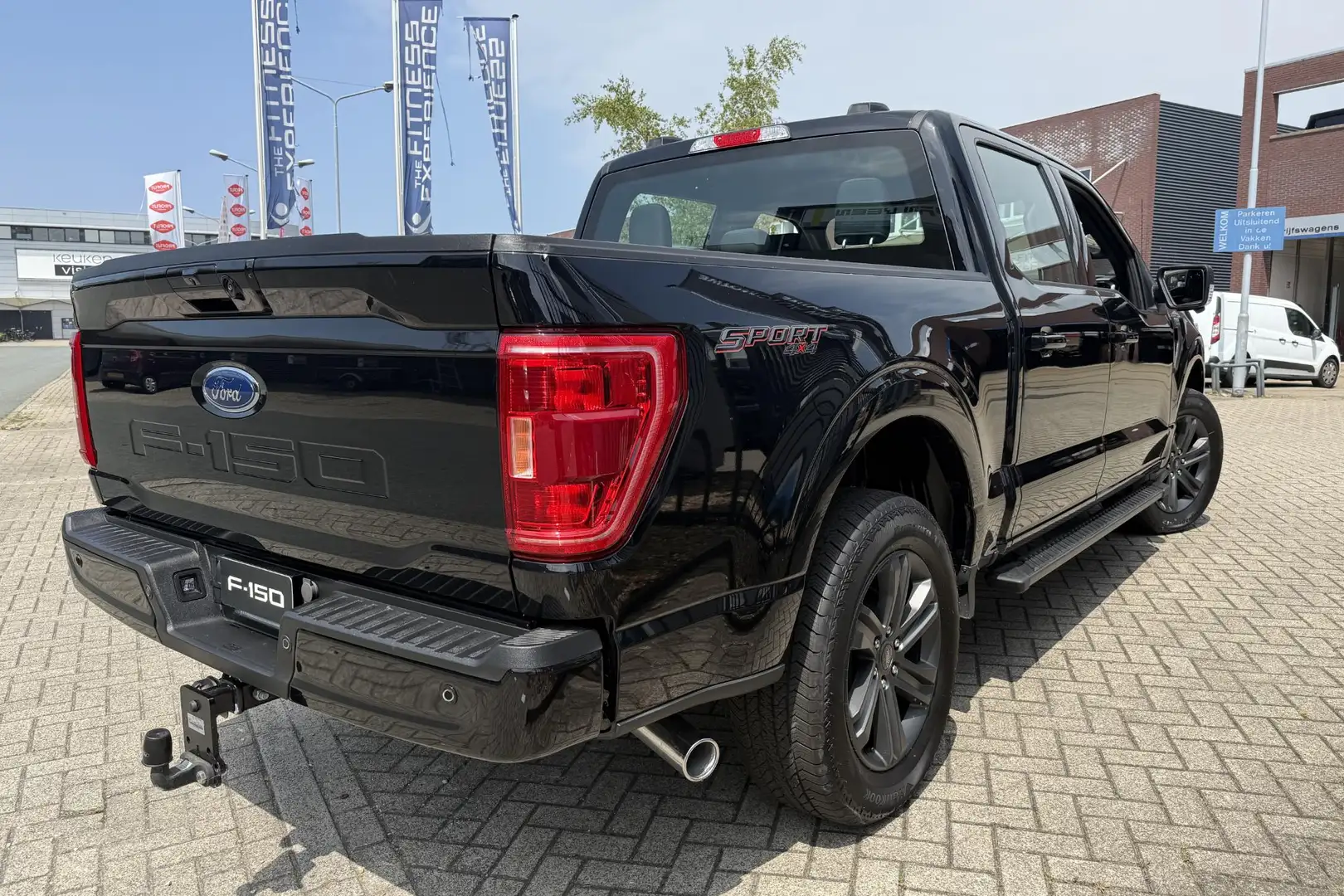 Ford F 150 XLT 5.0 V8 SuperCrew 4x4 Sport Noir - 2