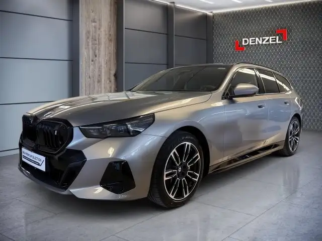 BMW i5 xDrive40 Touring