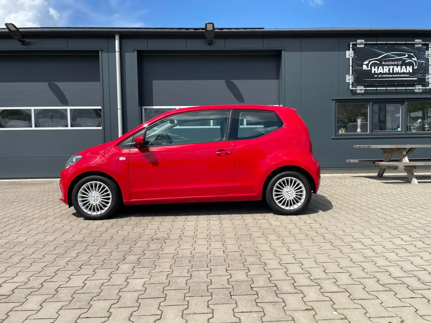 Volkswagen up! 1.0 high up! BlueMotion Rood - 2