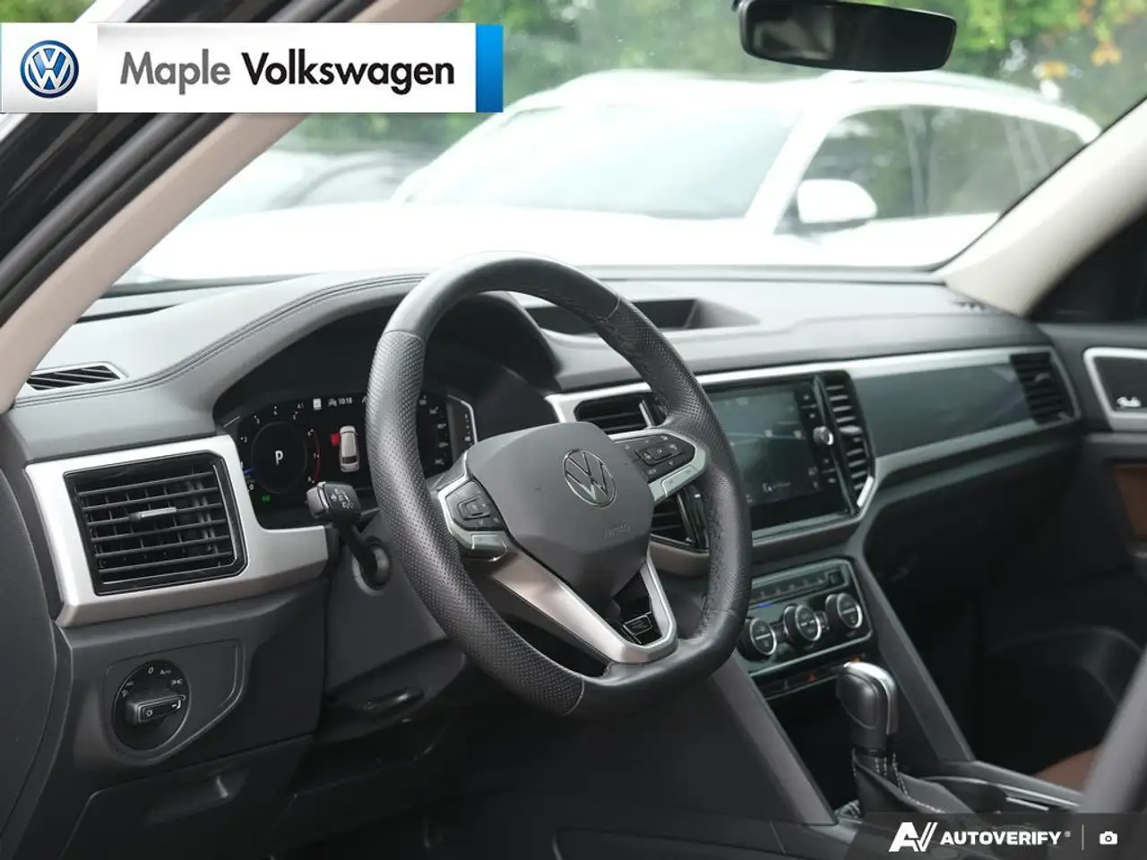 Volkswagen Atlas снимка Volkswagen Atlas