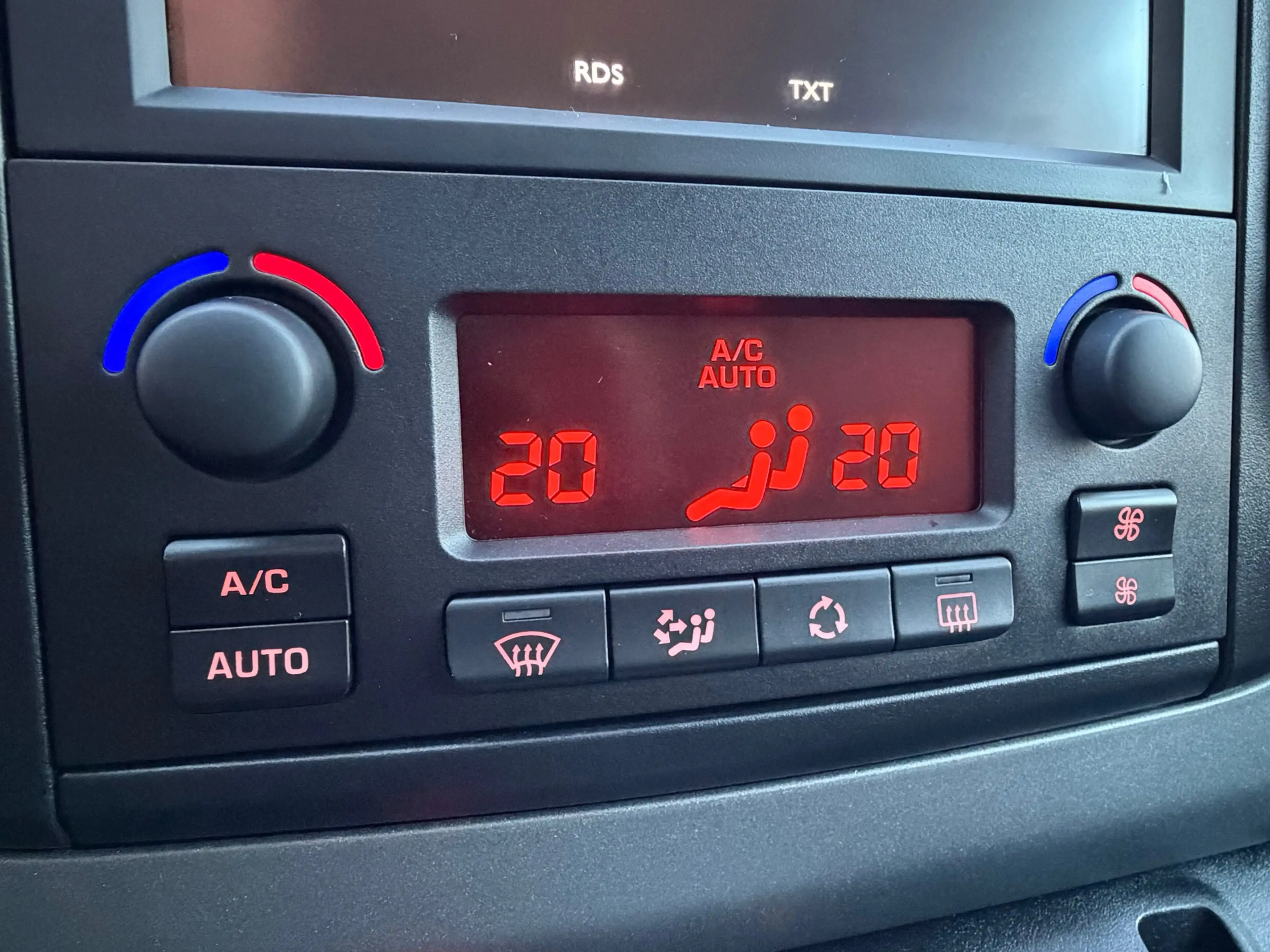 Citroen Berlingo 1.2 Shine 5-Pers Carplay Cruise Clima Pdc 1Eig Vol — photo 7