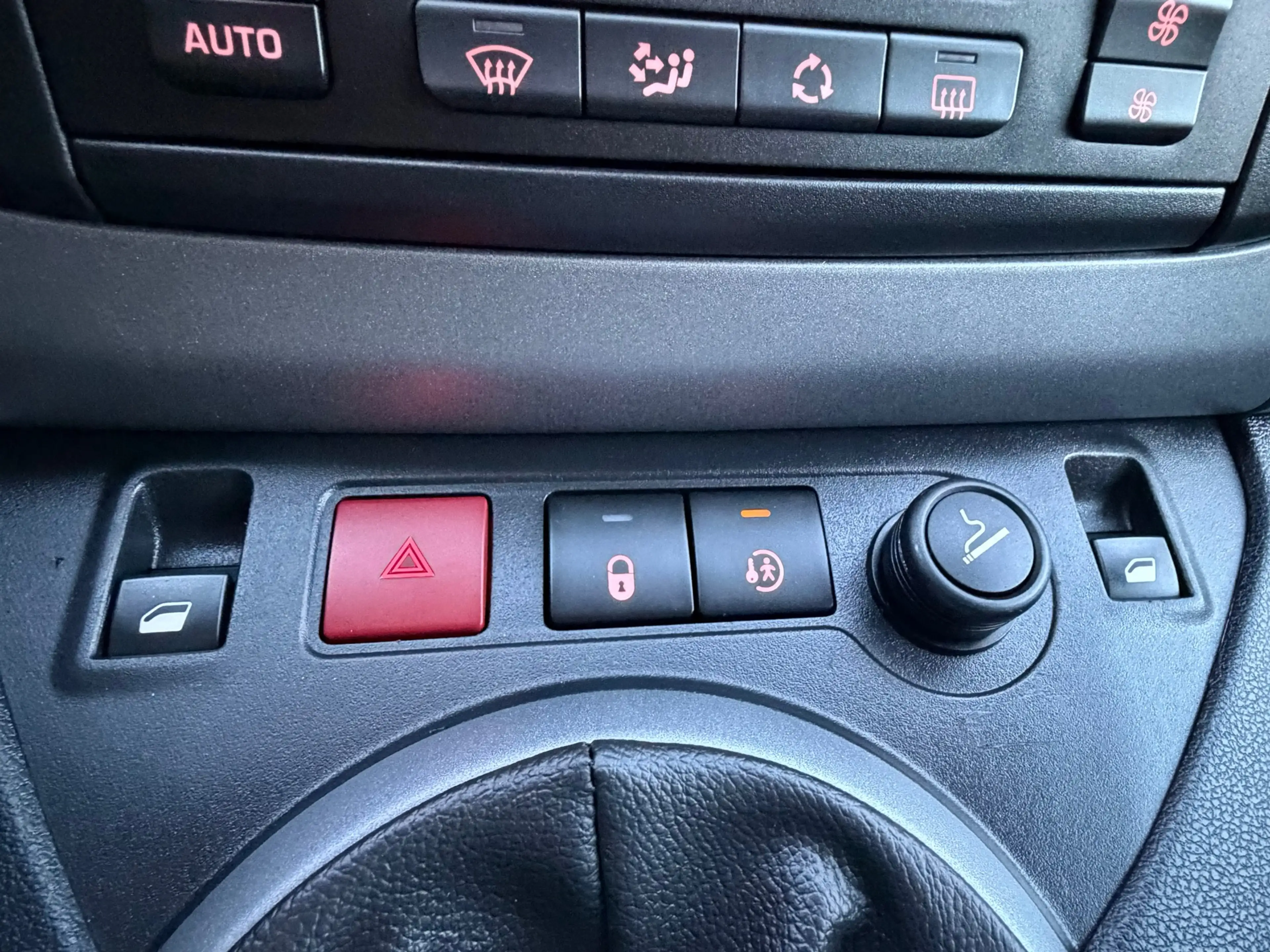 Citroen Berlingo 1.2 Shine 5-Pers Carplay Cruise Clima Pdc 1Eig Vol — photo 26