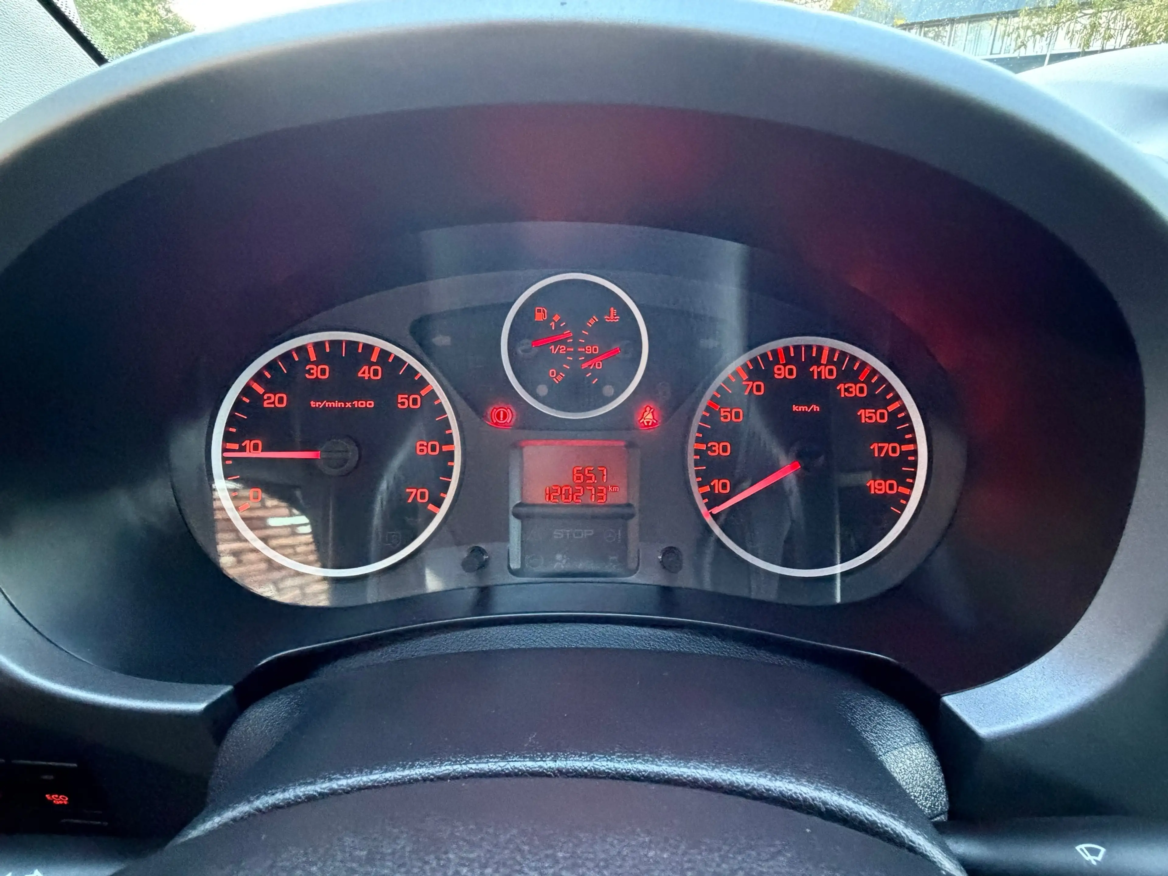 Citroen Berlingo 1.2 Shine 5-Pers Carplay Cruise Clima Pdc 1Eig Vol — photo 23