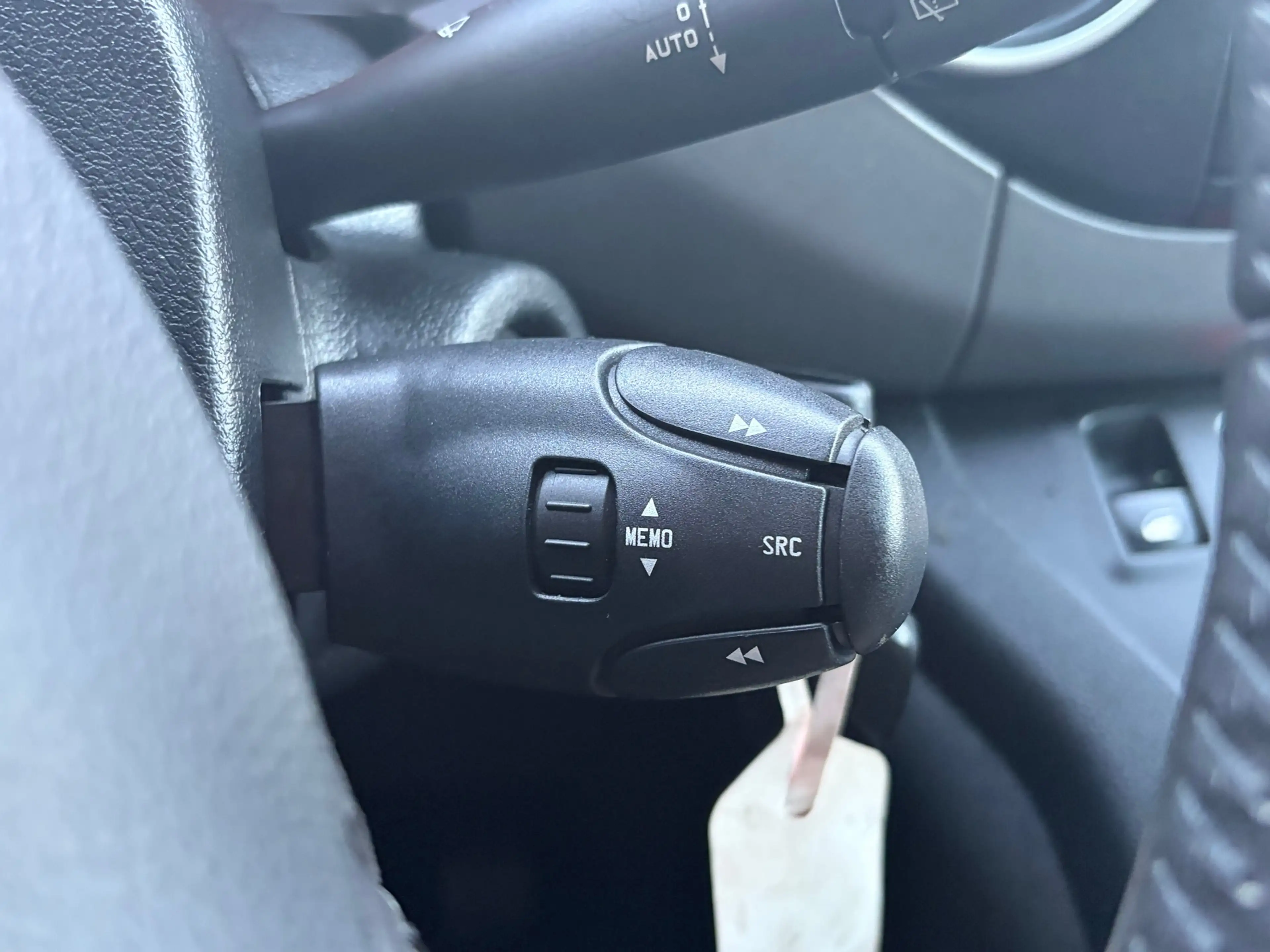 Citroen Berlingo 1.2 Shine 5-Pers Carplay Cruise Clima Pdc 1Eig Vol — photo 24
