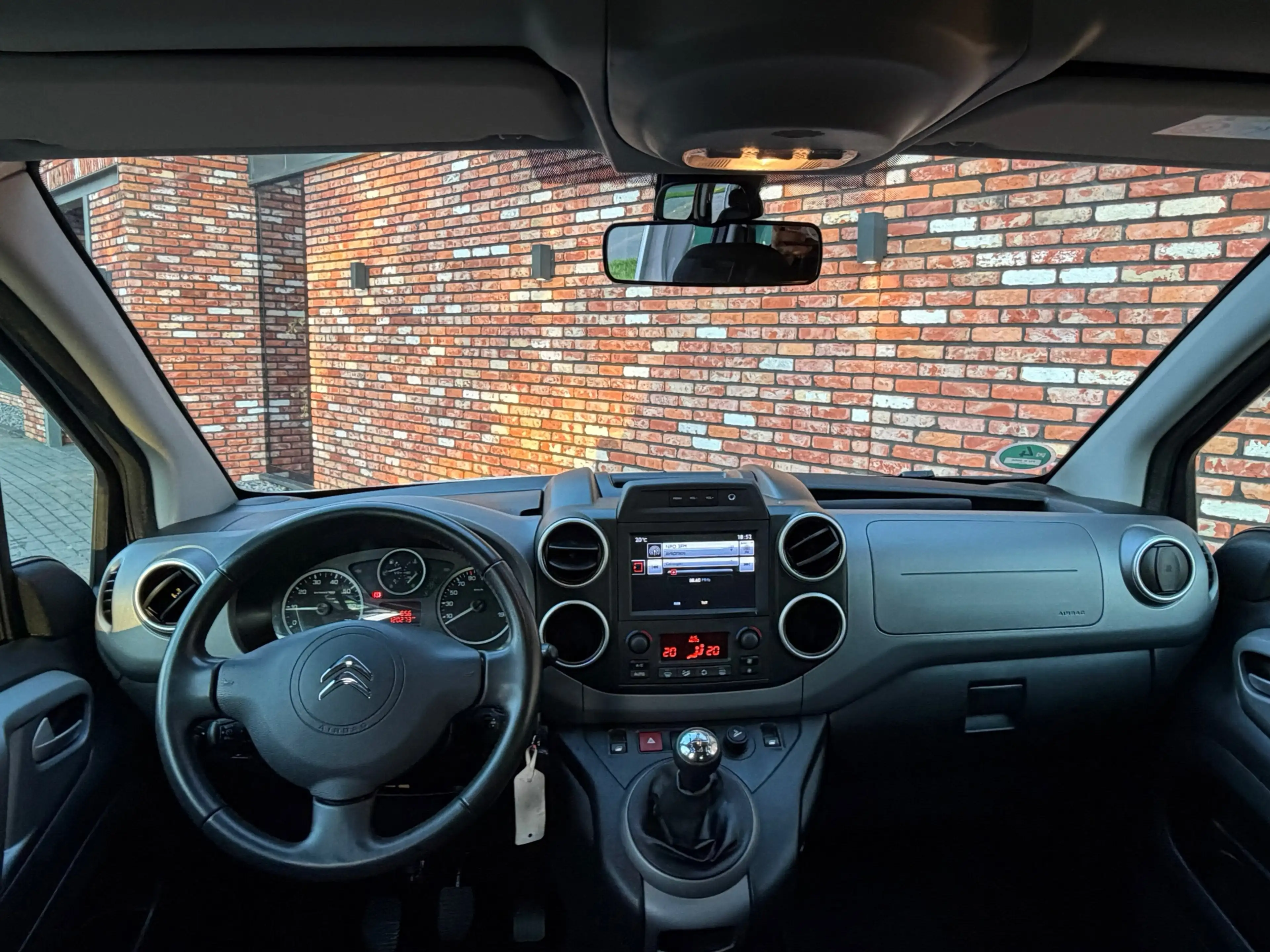 Citroen Berlingo 1.2 Shine 5-Pers Carplay Cruise Clima Pdc 1Eig Vol — photo 19