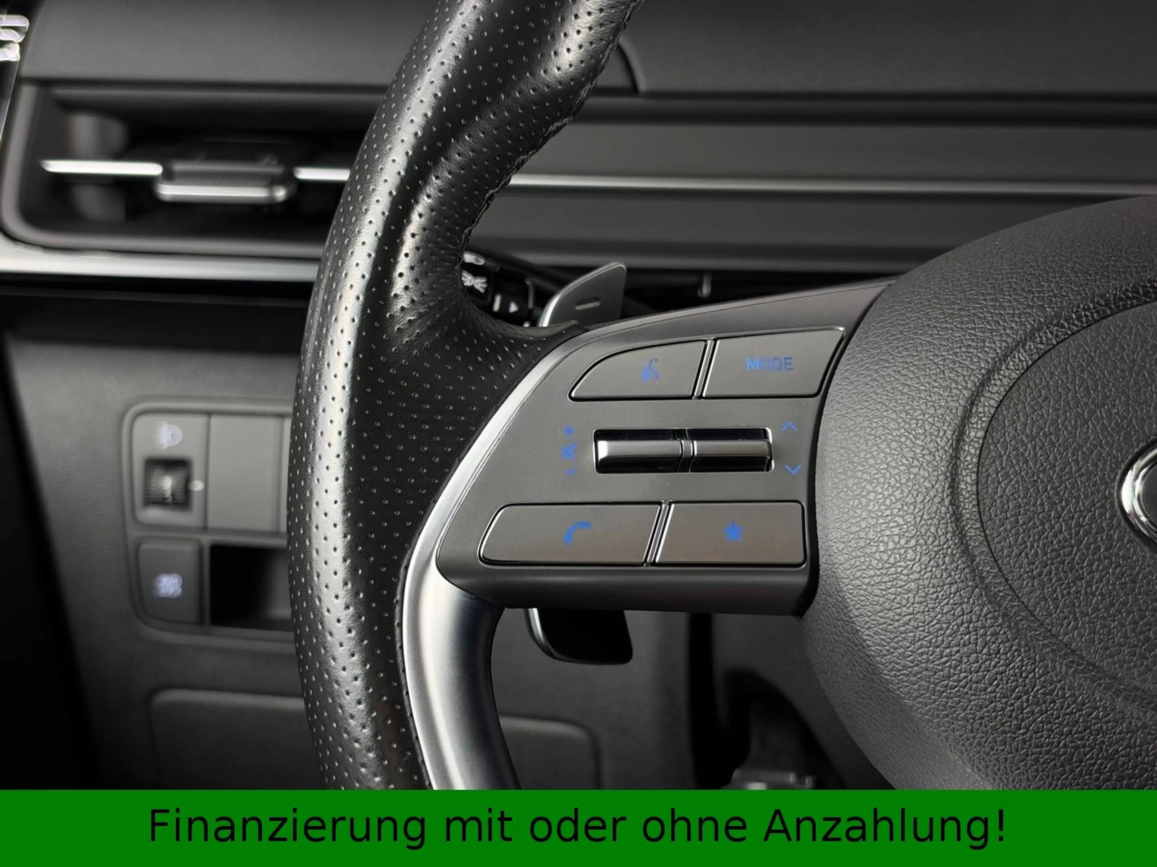 Hyundai STARIA 2.2CRDI*Signature 4WD*Pano*Liegepaket*uvm — photo 13