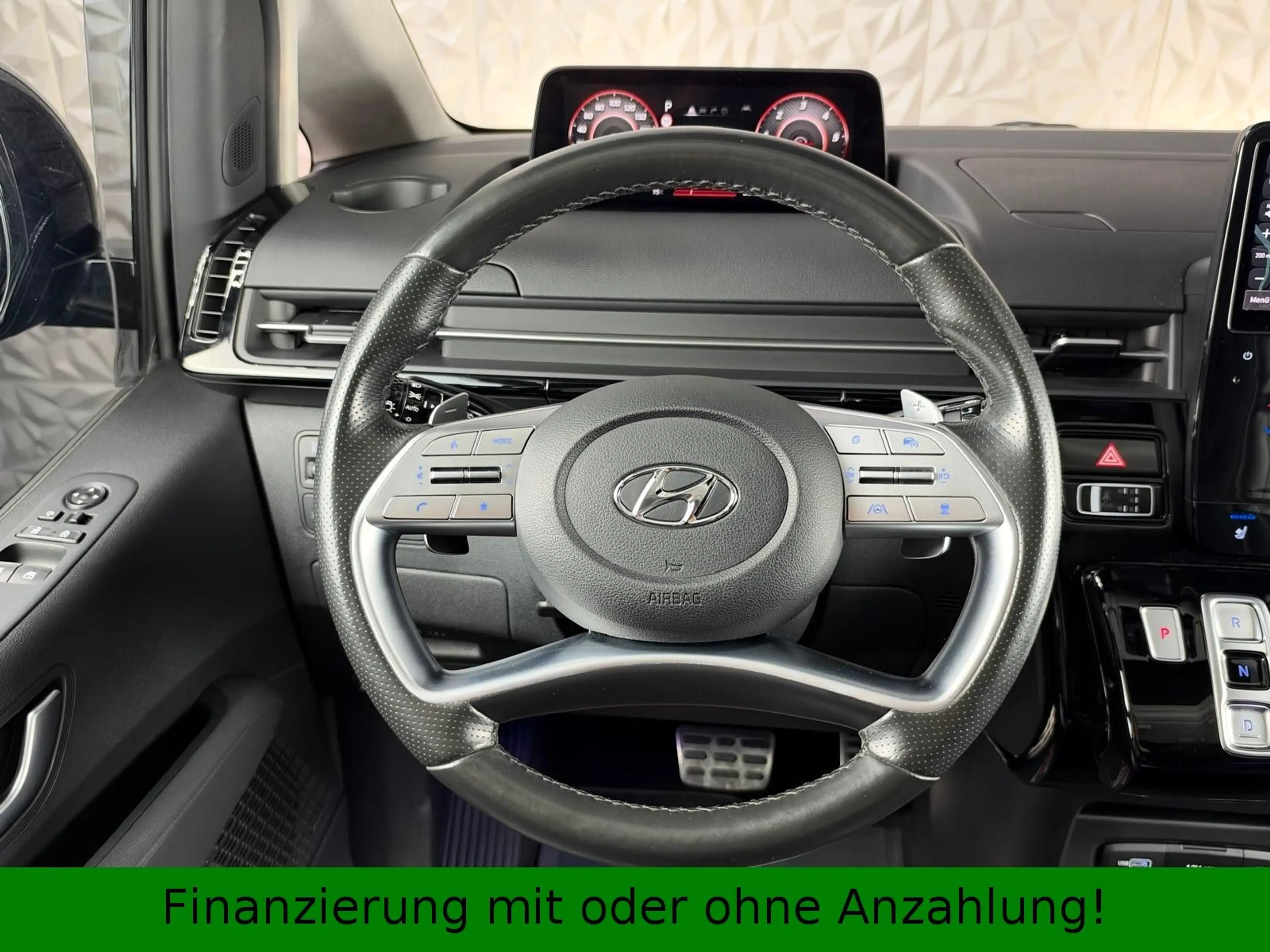 Hyundai STARIA 2.2CRDI*Signature 4WD*Pano*Liegepaket*uvm — photo 12