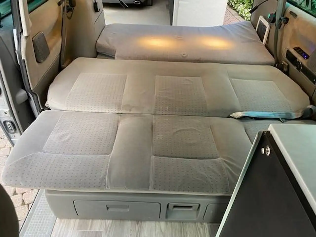 Volkswagen Eurovan снимка Volkswagen Eurovan