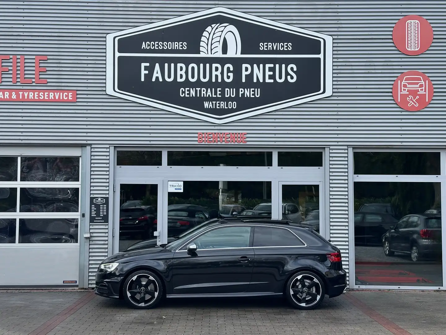 Audi S3 *1-PROPRIETAIRE*300-CH*HISTORIQUE-100%-AUDI*PANO.* Zwart - 2