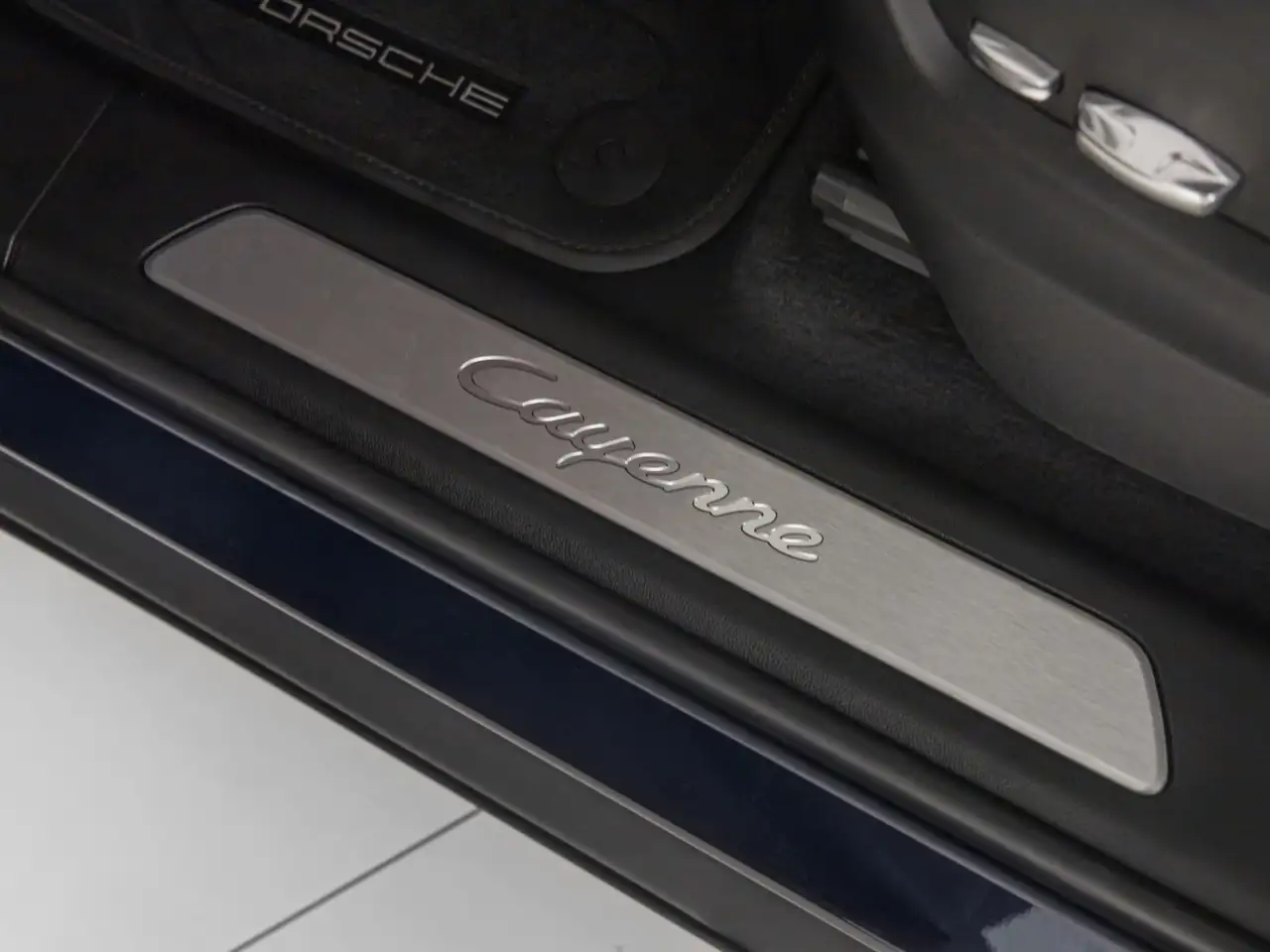 Porsche Cayenne coupe 3.0 e-hybrid tiptronic, миниатюра 13