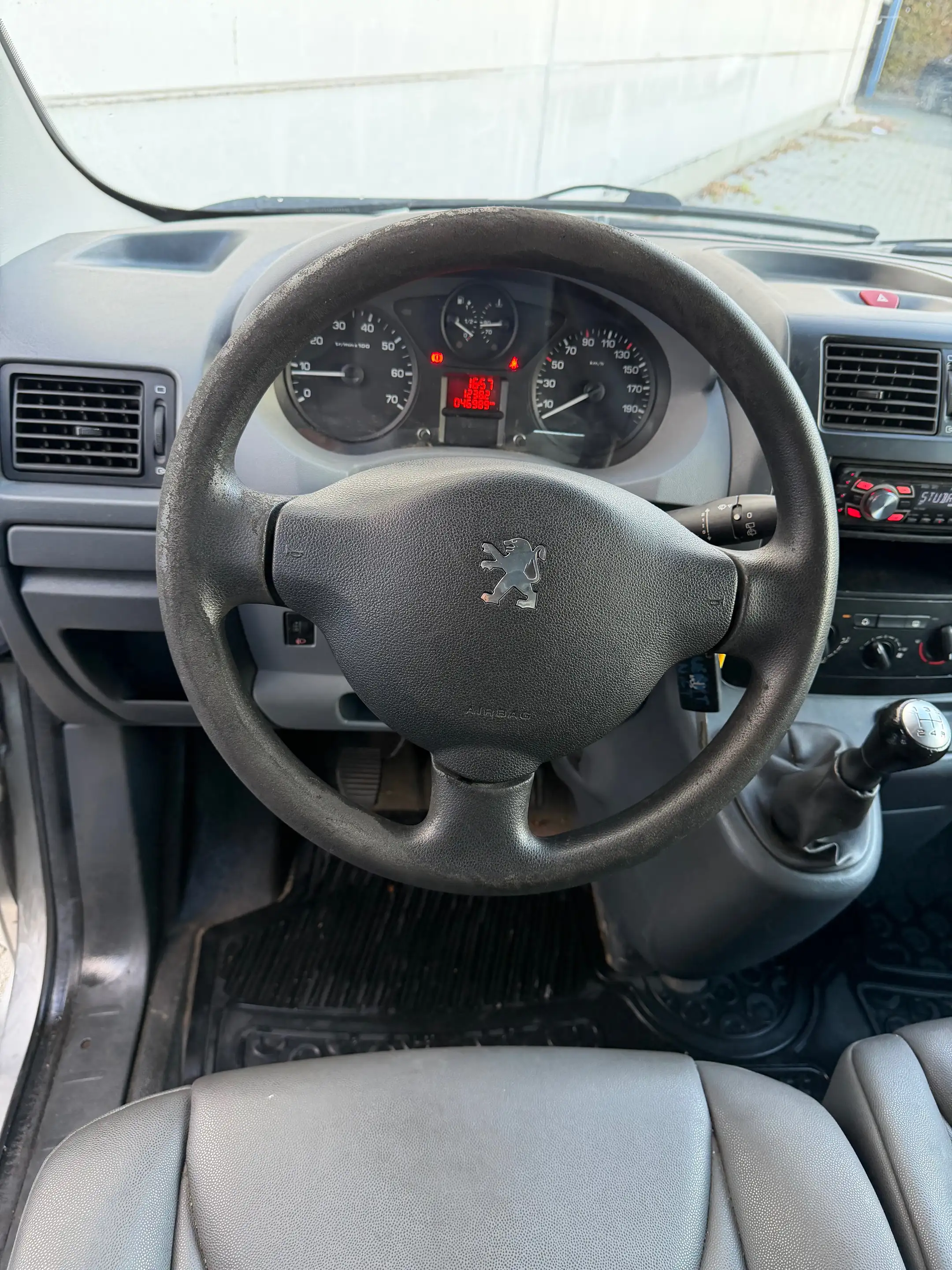 Peugeot Expert 1.6 HDi 229 L2H1 FAP (EU5) — photo 13