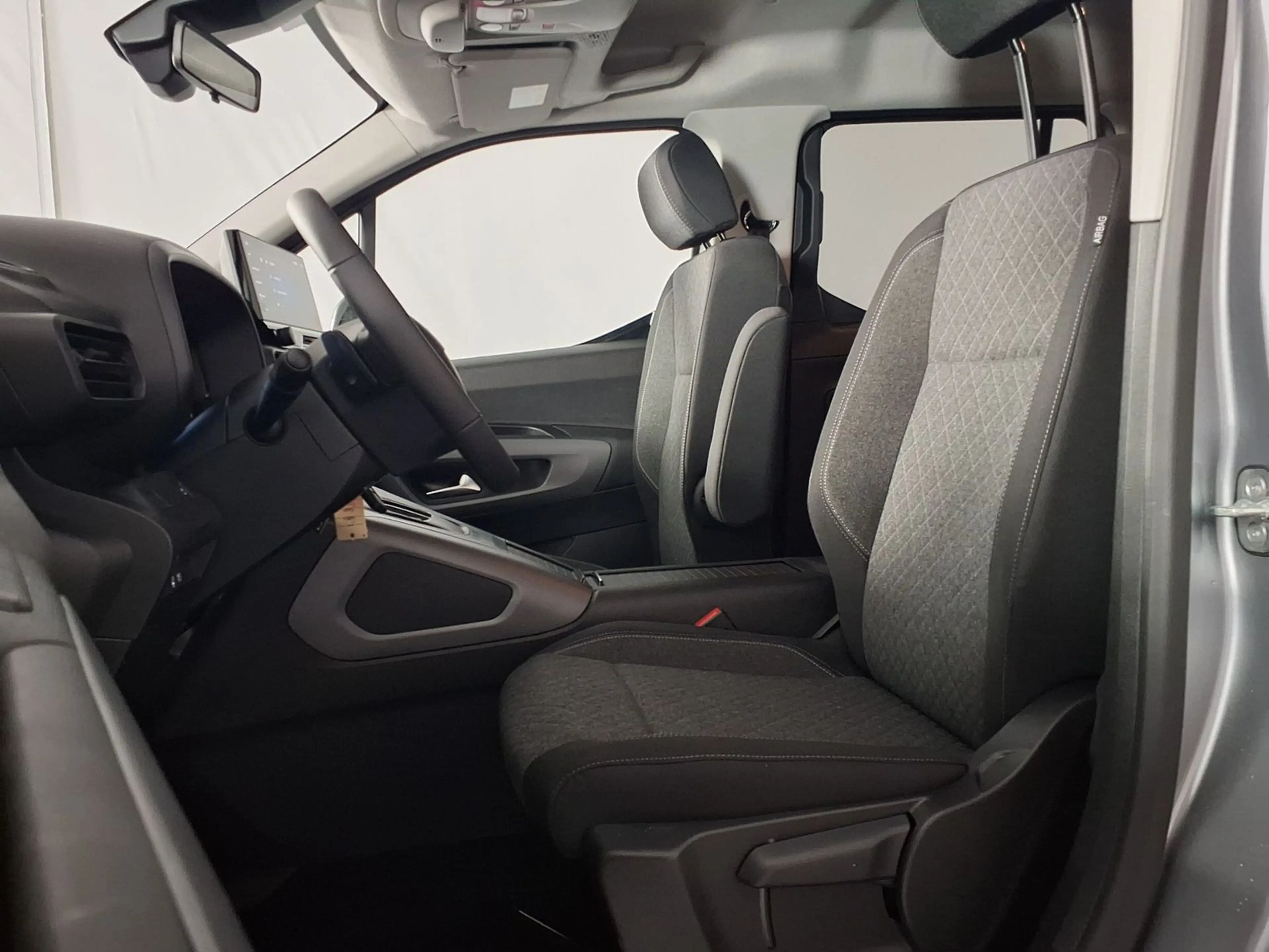 Opel Combo Life N1 Edition Stand-Hzg|AHK|RFK|Matri... — photo 9