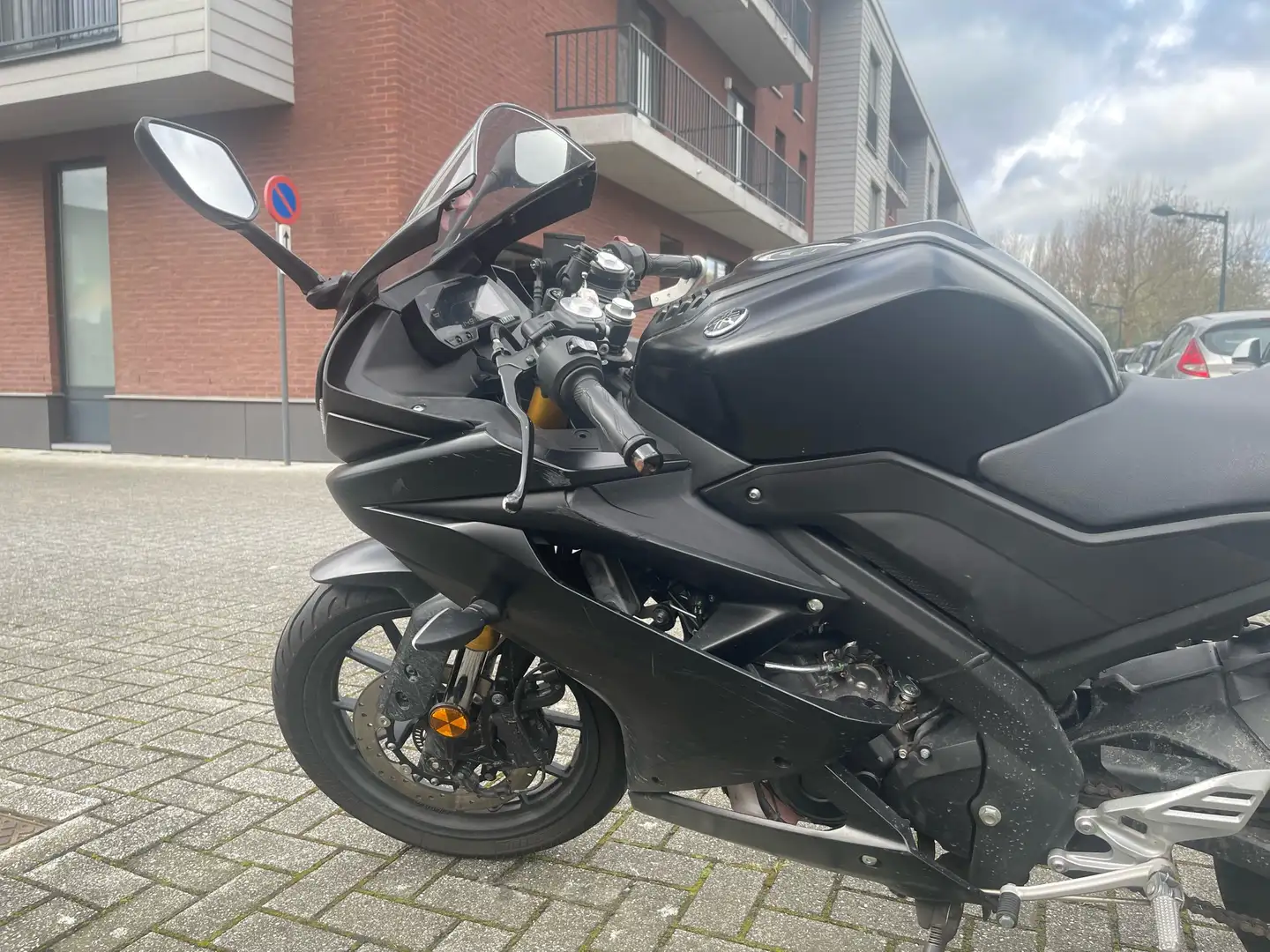 Yamaha YZF-R125 125 cc 2021 Zwart - 2