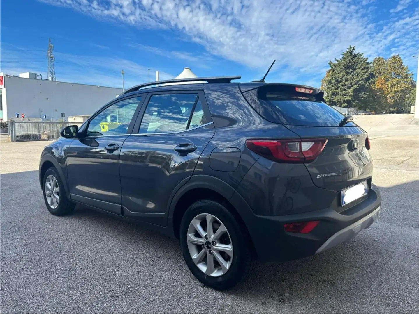 Kia Stonic 1.4 MPI EcoGPL Style Grigio - 2