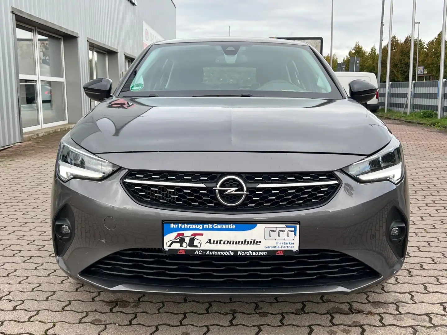 Opel Corsa F Elegance Gris - 2