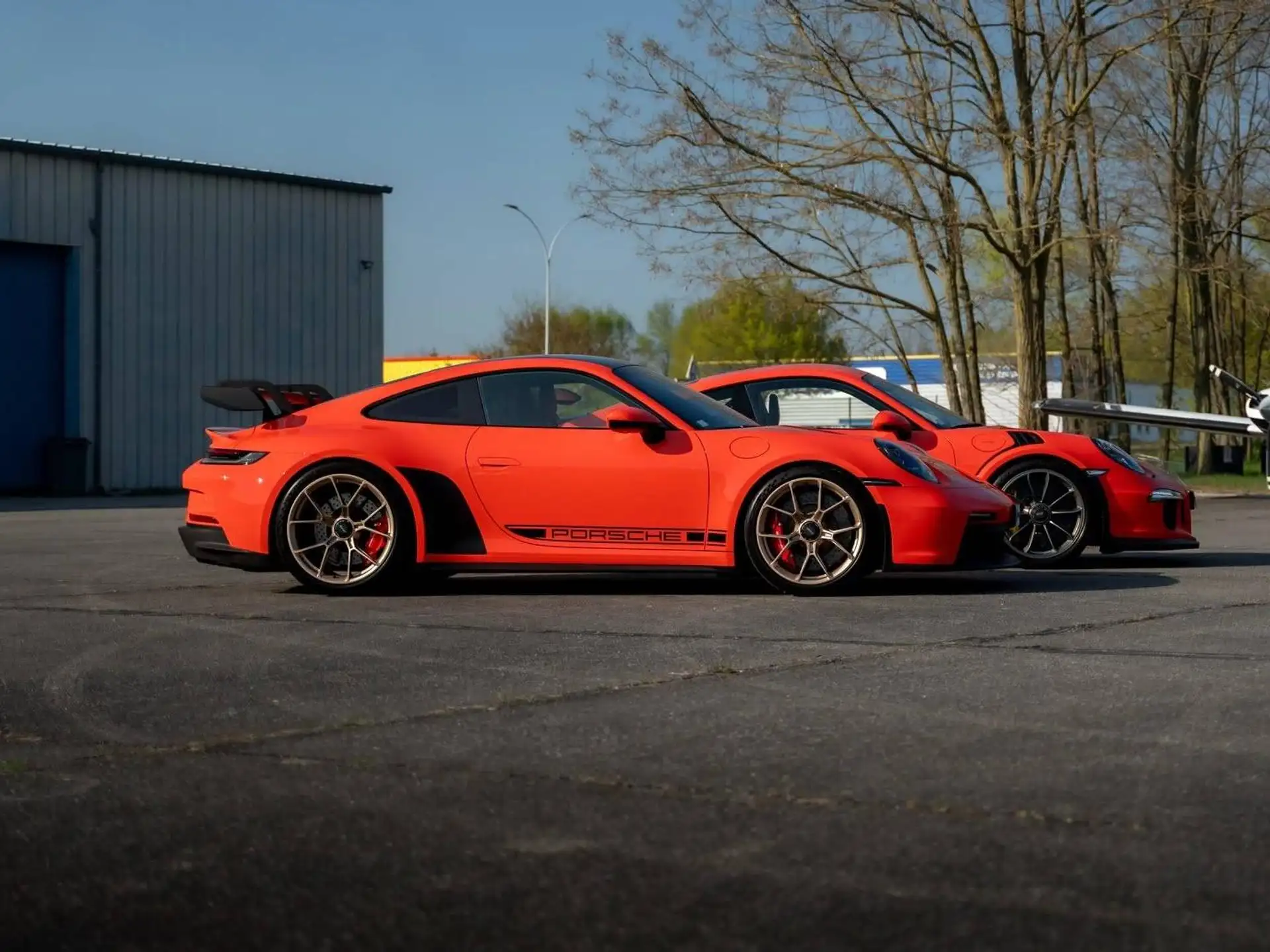 포르쉐 911 GT3 2021 레드 사진 7