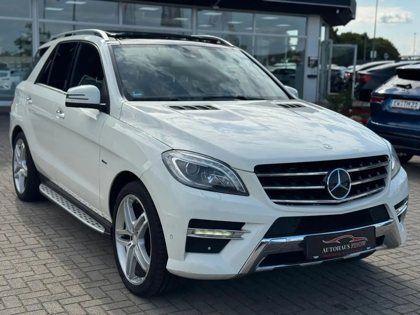 Mercedes-Benz ML 350 d BlueTec"7G-TRONIC"AMG PAKET"PANO"ACC" Wit - 2