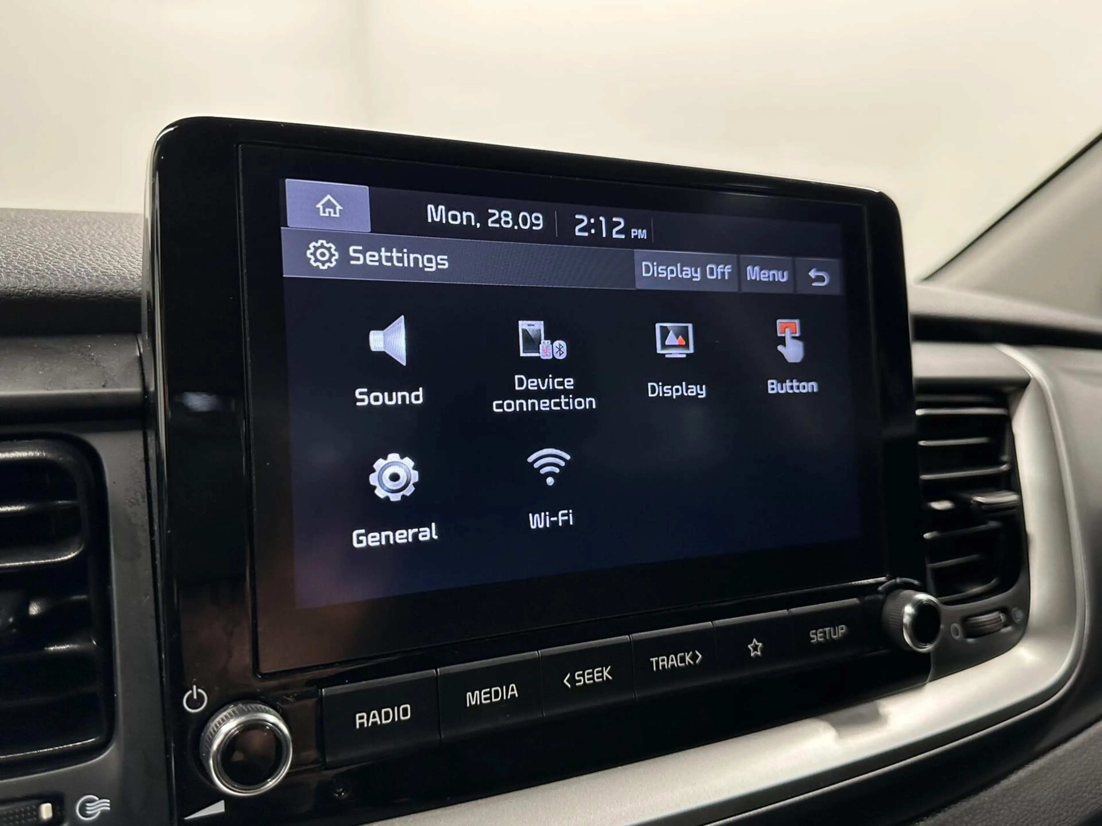 Kia Stonic 1.0 T-GDi MHEV DynamicLine CAMERA CARPLAY NAVI CRU — photo 39