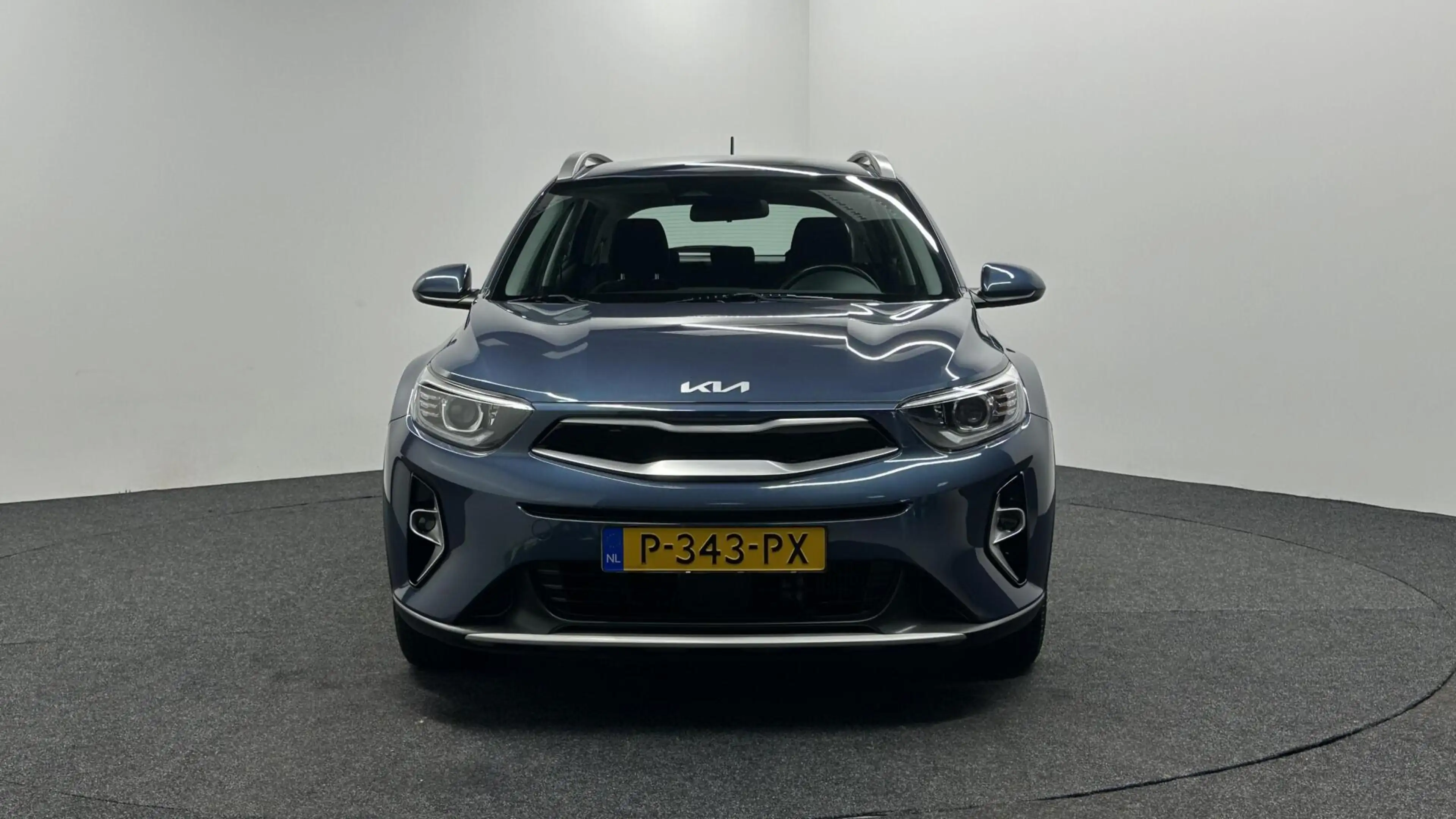 Kia Stonic 1.0 T-GDi MHEV DynamicLine CAMERA CARPLAY NAVI CRU — photo 6