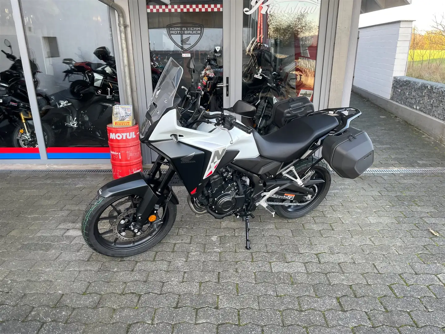 Honda NX 500 auf Lager inkl. Seitentachen Wit - 2