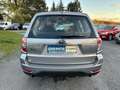 Subaru Forester 2.0D 4x4/Klimaaut./Sitzhzg./AHK/DPF neu Gris - thumbnail 6