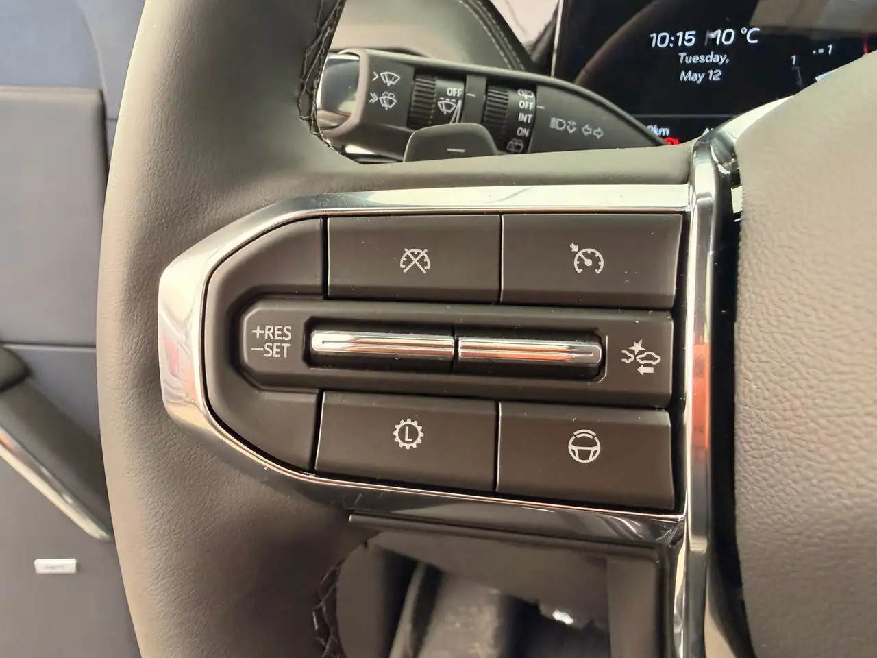 GMC Yukon снимка GMC Yukon