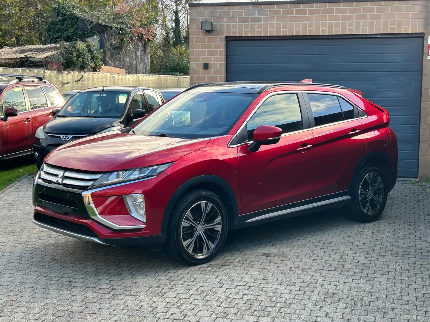 Mitsubishi Eclipse Cross 1.5 Turbo 4x4 Edition+ Automaat Bi-Xenon PanoDak Rouge - 2