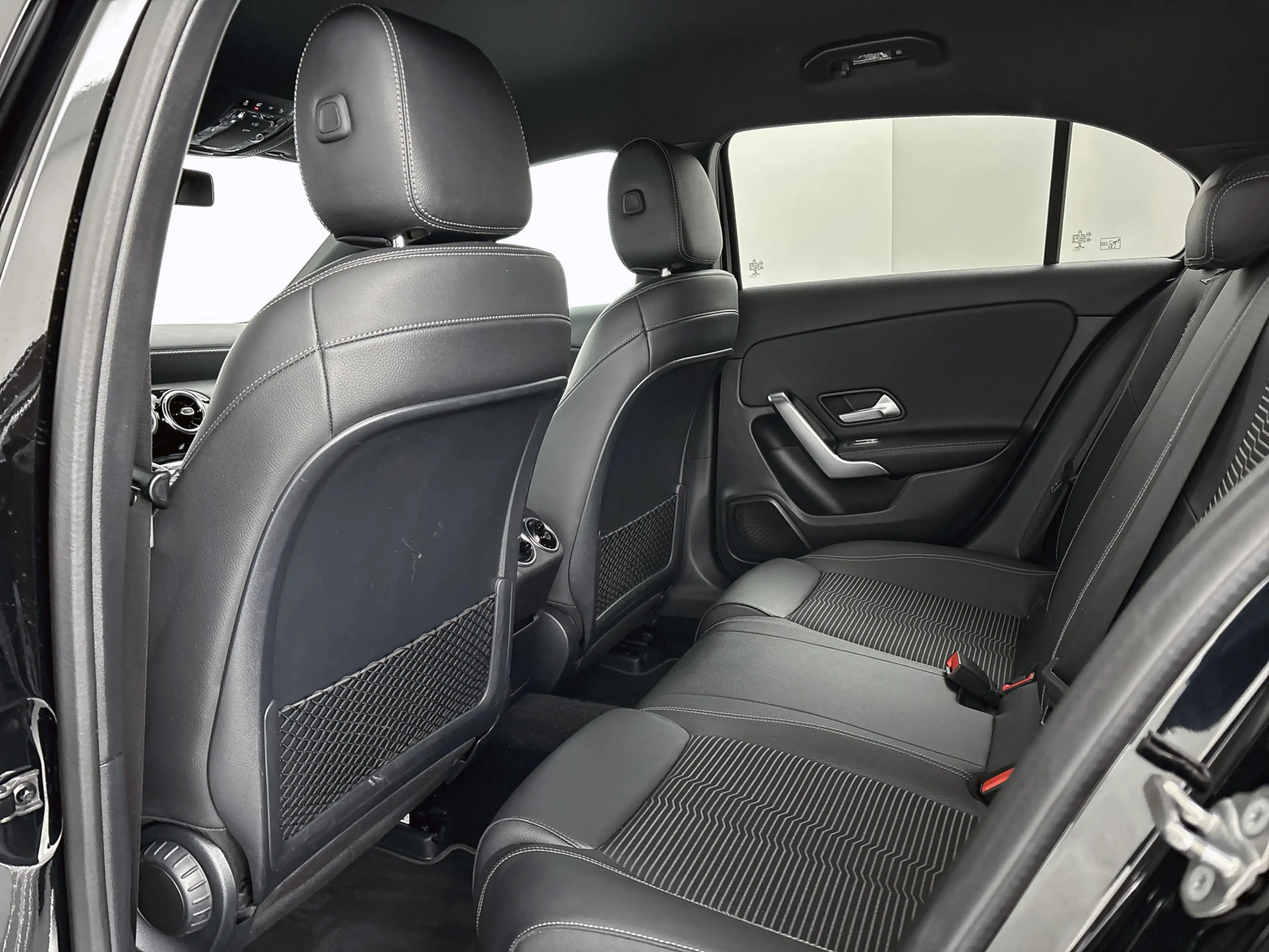 Mercedes-Benz A 200 Business Solution AMG Upgrade // TREKHAAK // CAMER — photo 5