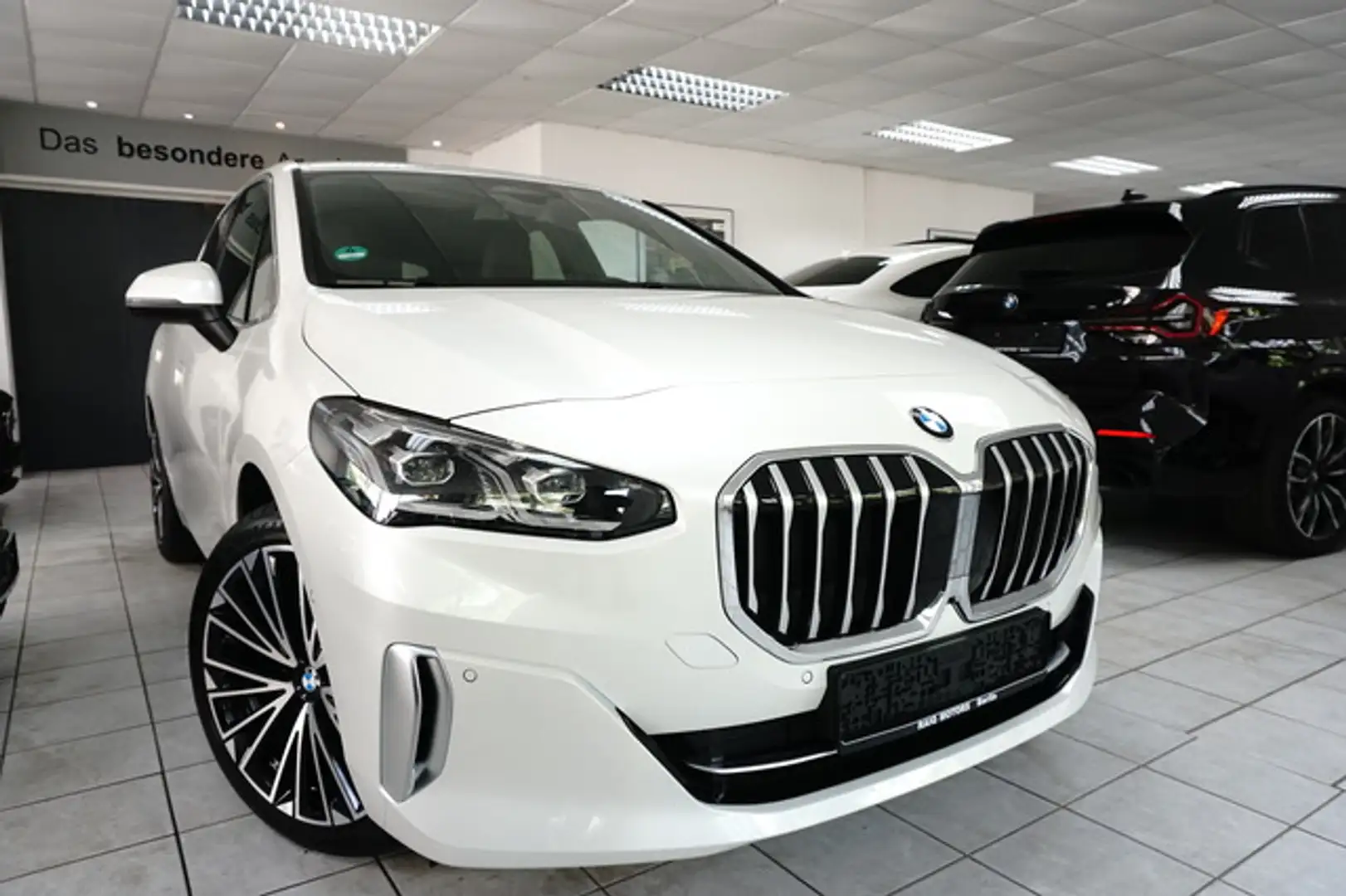 BMW 220 Active Tourer LUXURY AHK PANO INDIVIDUAL Bianco - 1