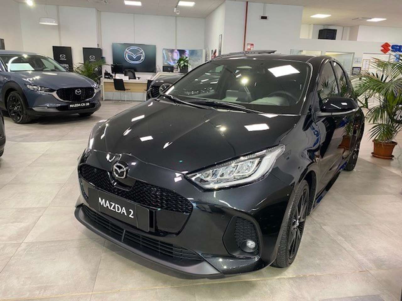 Mazda 2 2 1.5 vvt full hybrid electric Homura e-cvt
