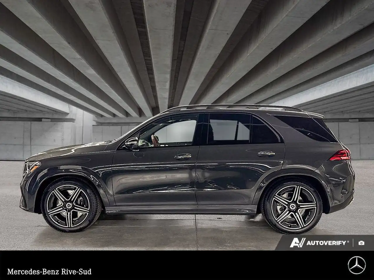 Mercedes-Benz GLE снимка Mercedes-Benz GLE