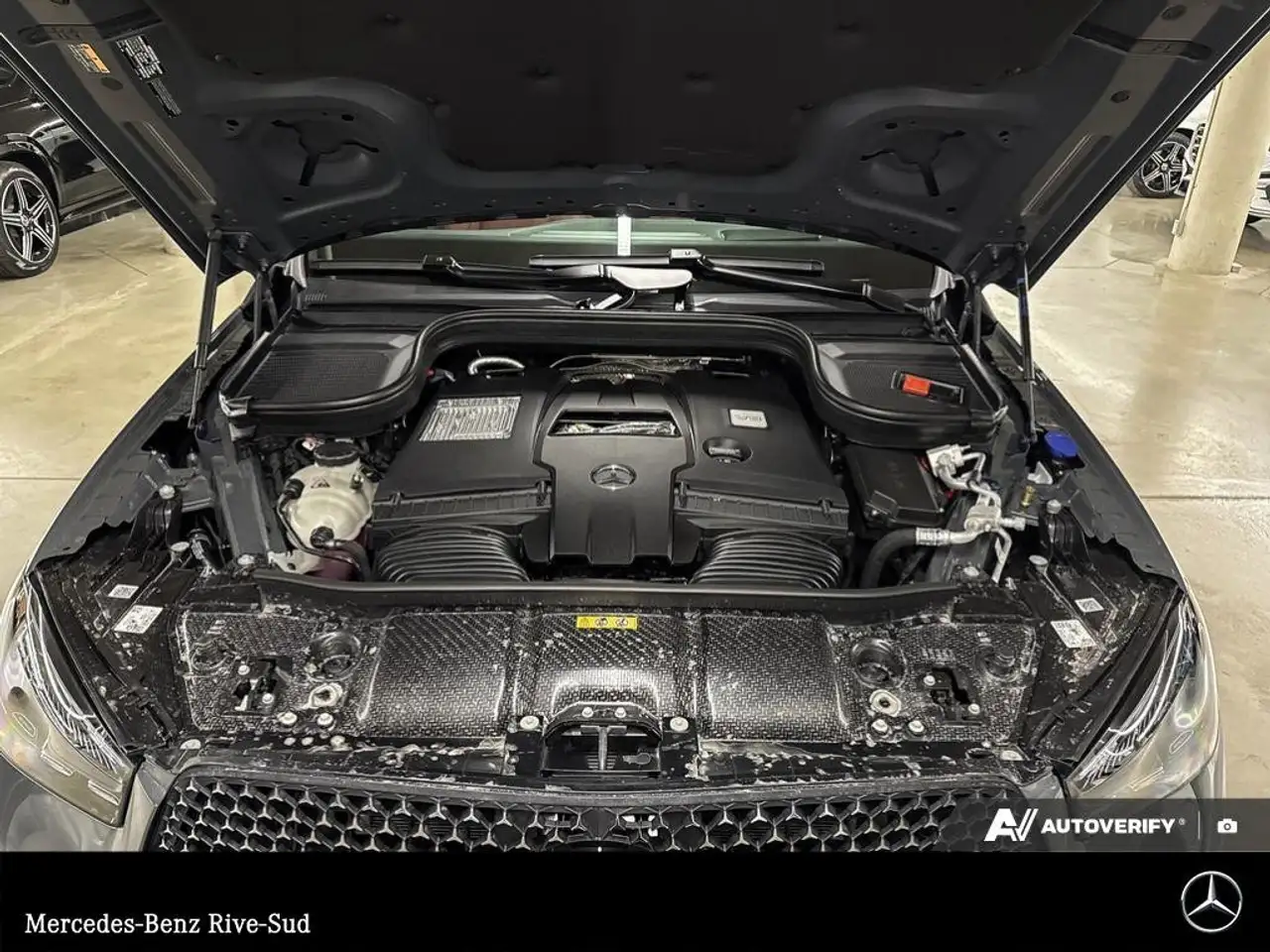 Mercedes-Benz GLE снимка Mercedes-Benz GLE