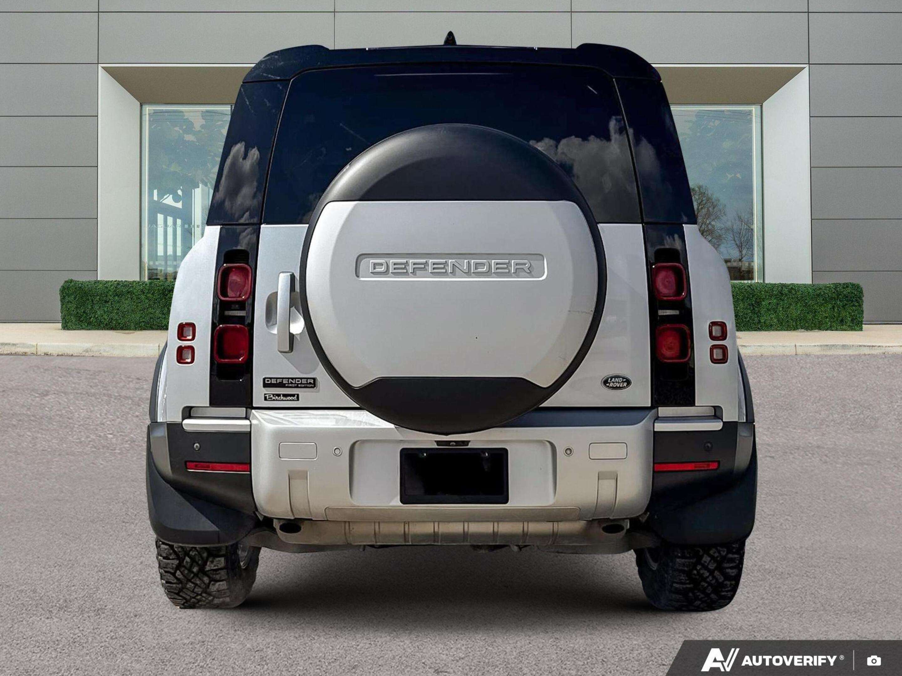 2020 Land Rover Defender First Edition Local One Owner Trade thumb 6