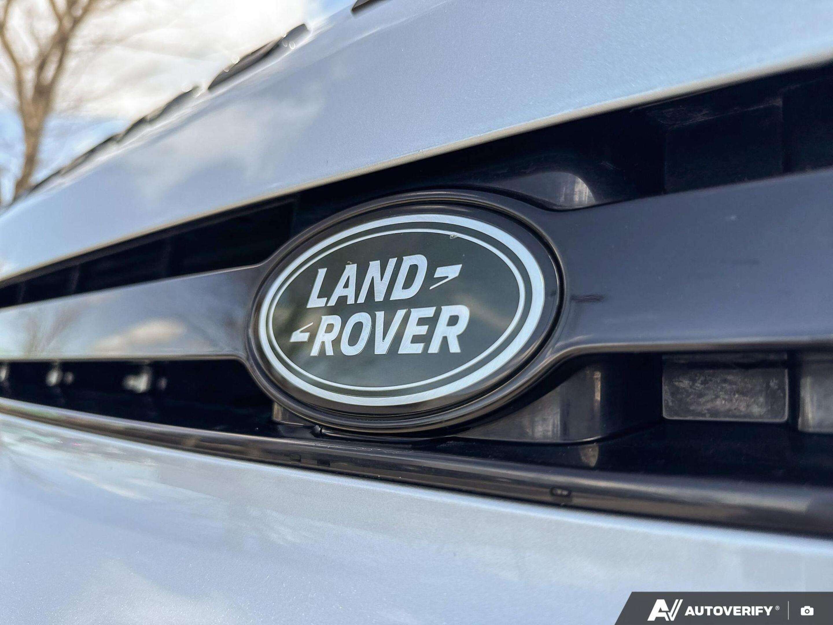 2020 Land Rover Defender First Edition Local One Owner Trade thumb 10
