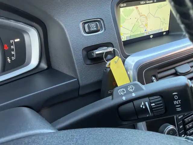 Volvo V60 view 14