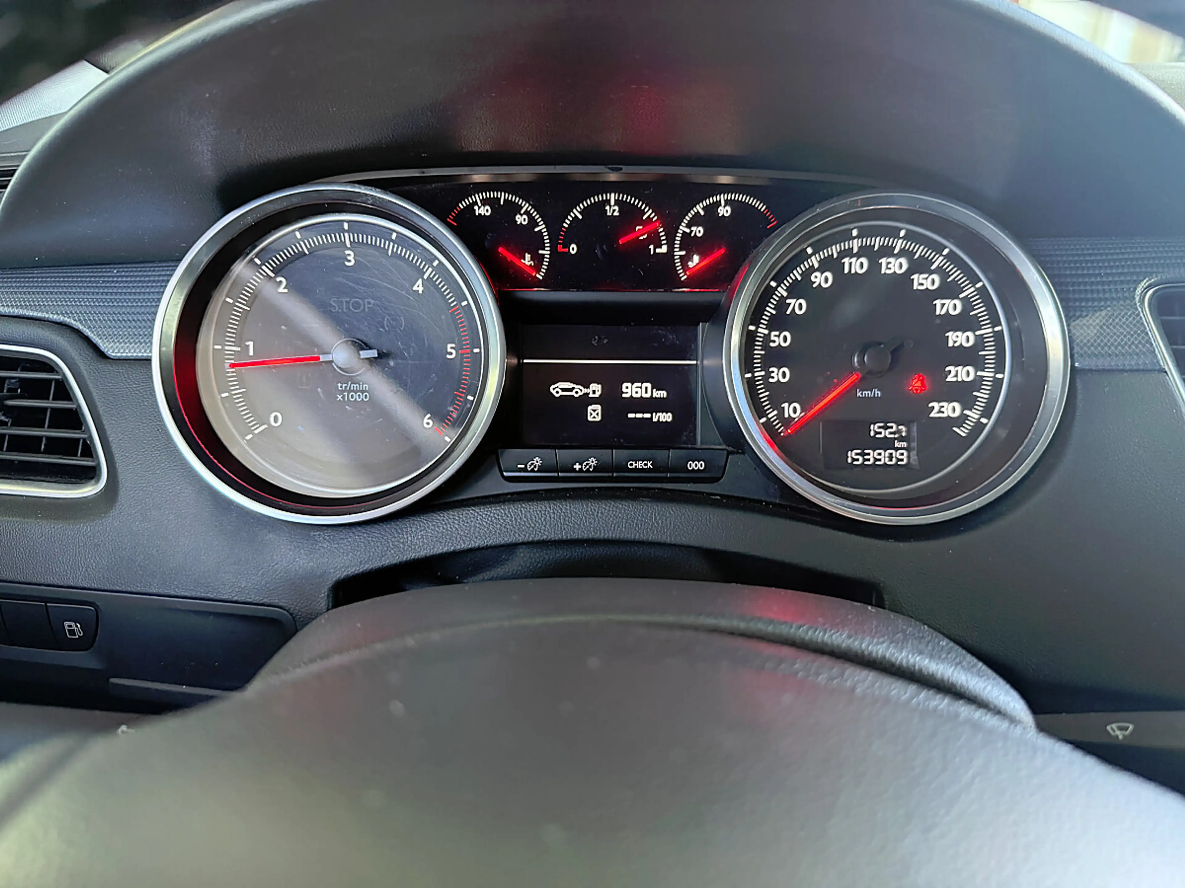 Peugeot 508 SW 2,0 HDI 140 FAP Professional Line — photo 12