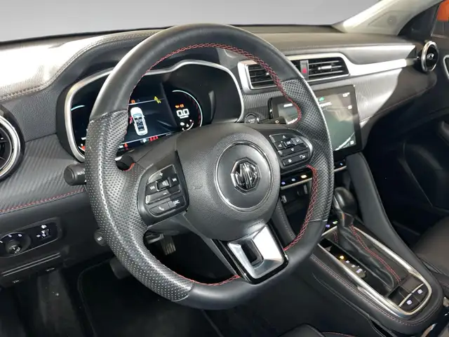 MG ZS view 8