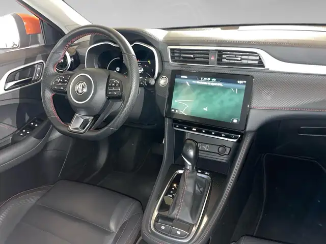 MG ZS view 7