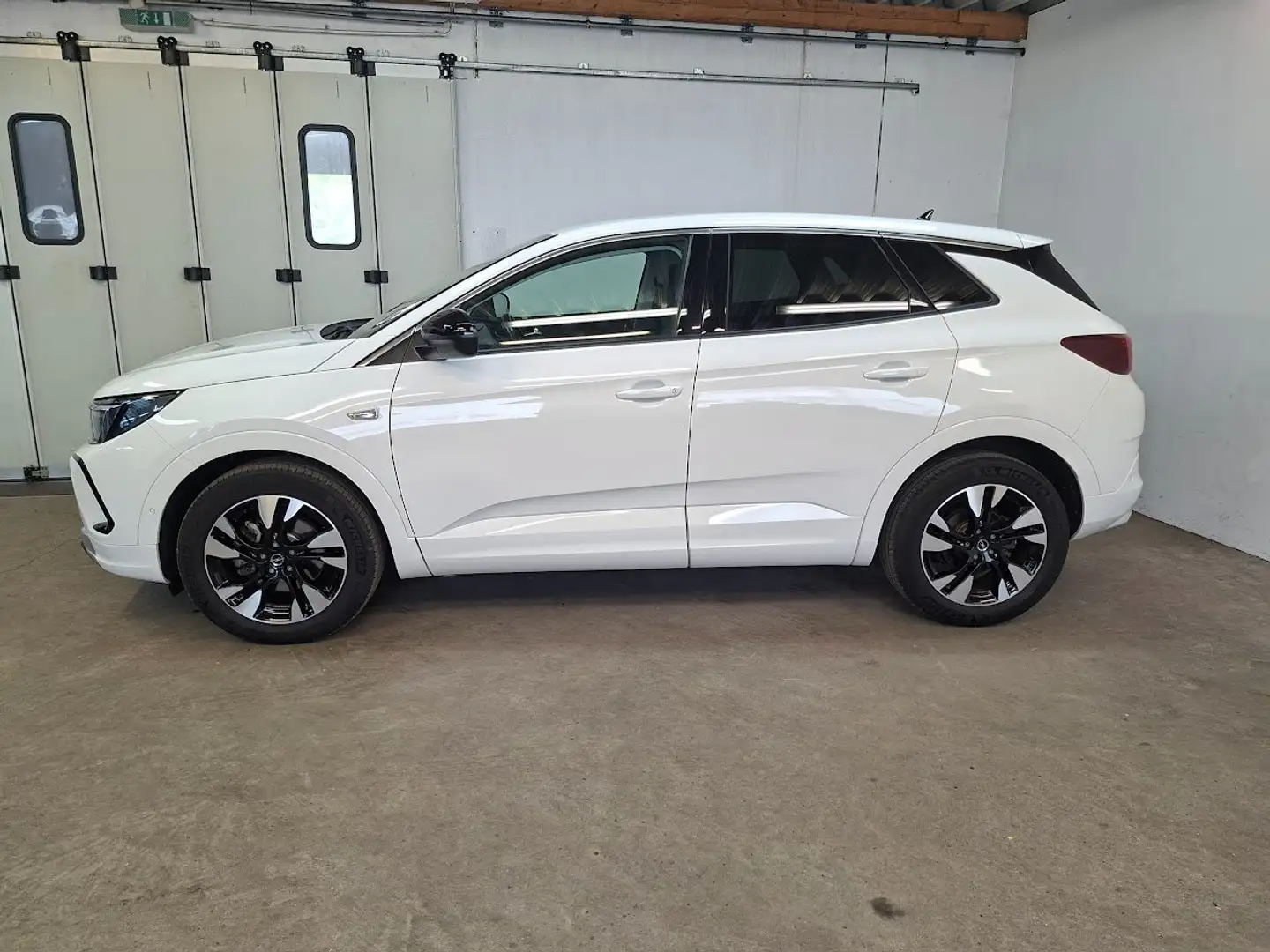 Opel Grandland X 1.5 D Aut. Elegance Weiß - 2