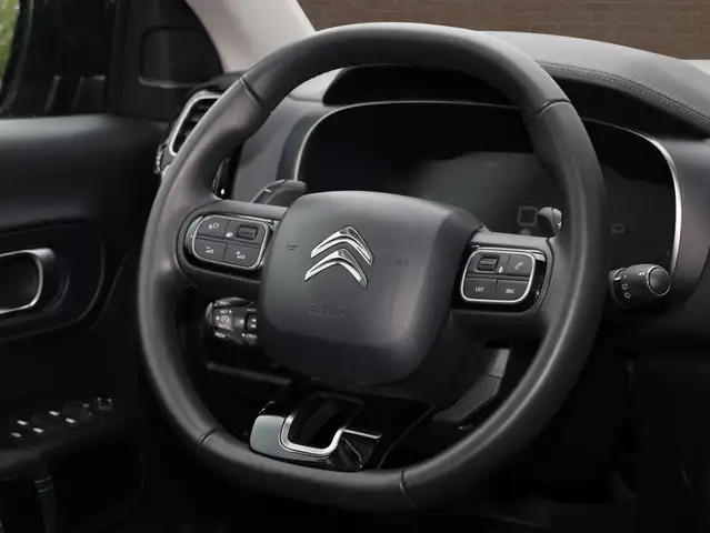 Citroen C5 Aircross view 13