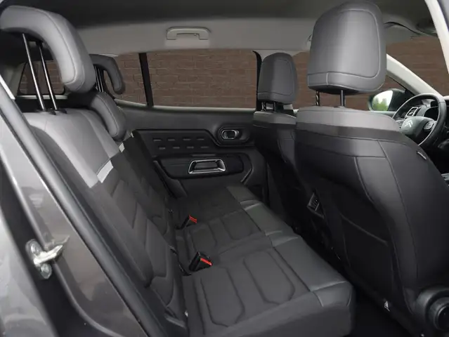 Citroen C5 Aircross view 9