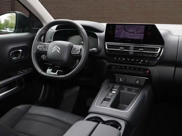 Citroen C5 Aircross view 11