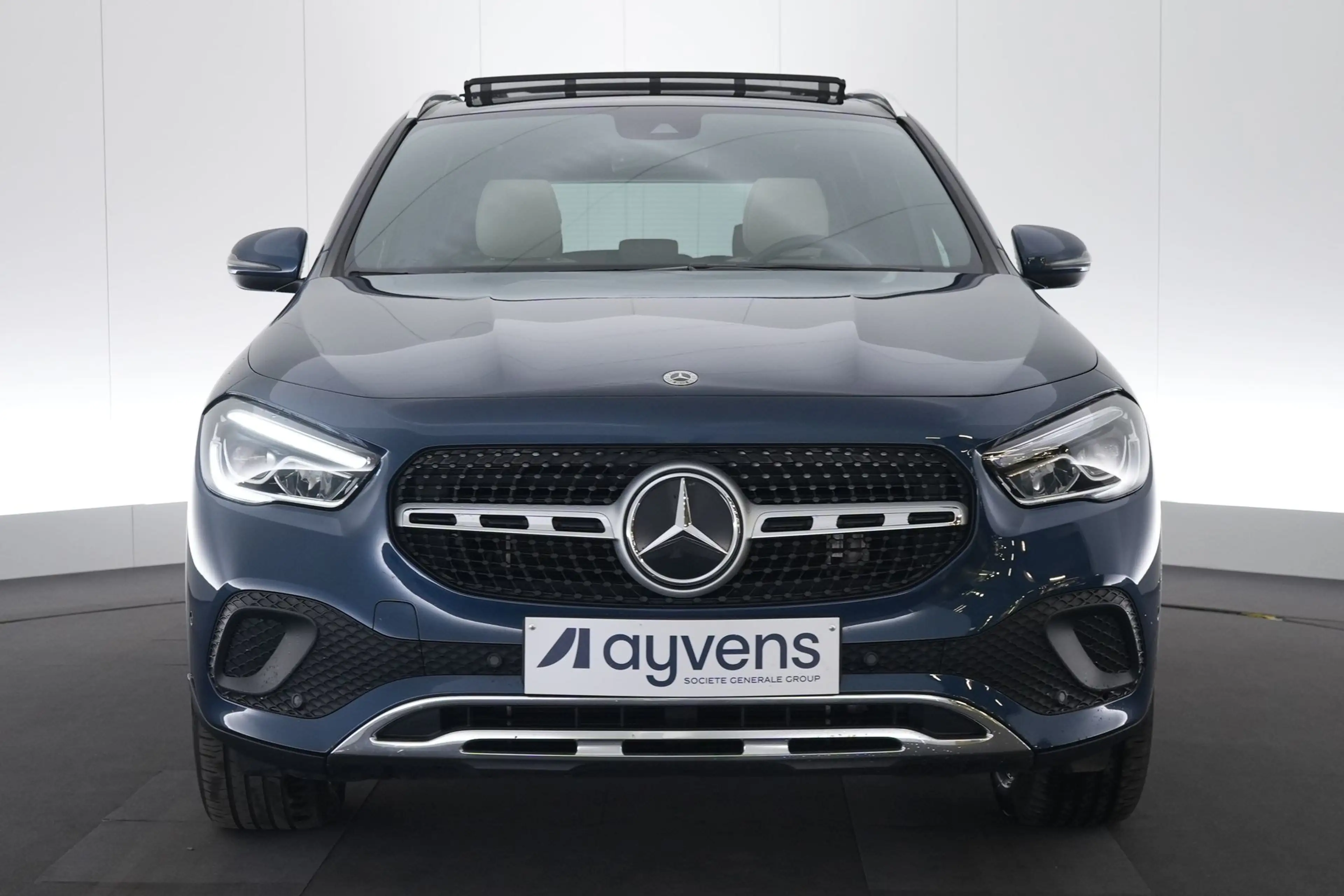 Mercedes-Benz GLA 250 Class 250e PHEV Business Solution Luxury LEDER/CUI — photo 2