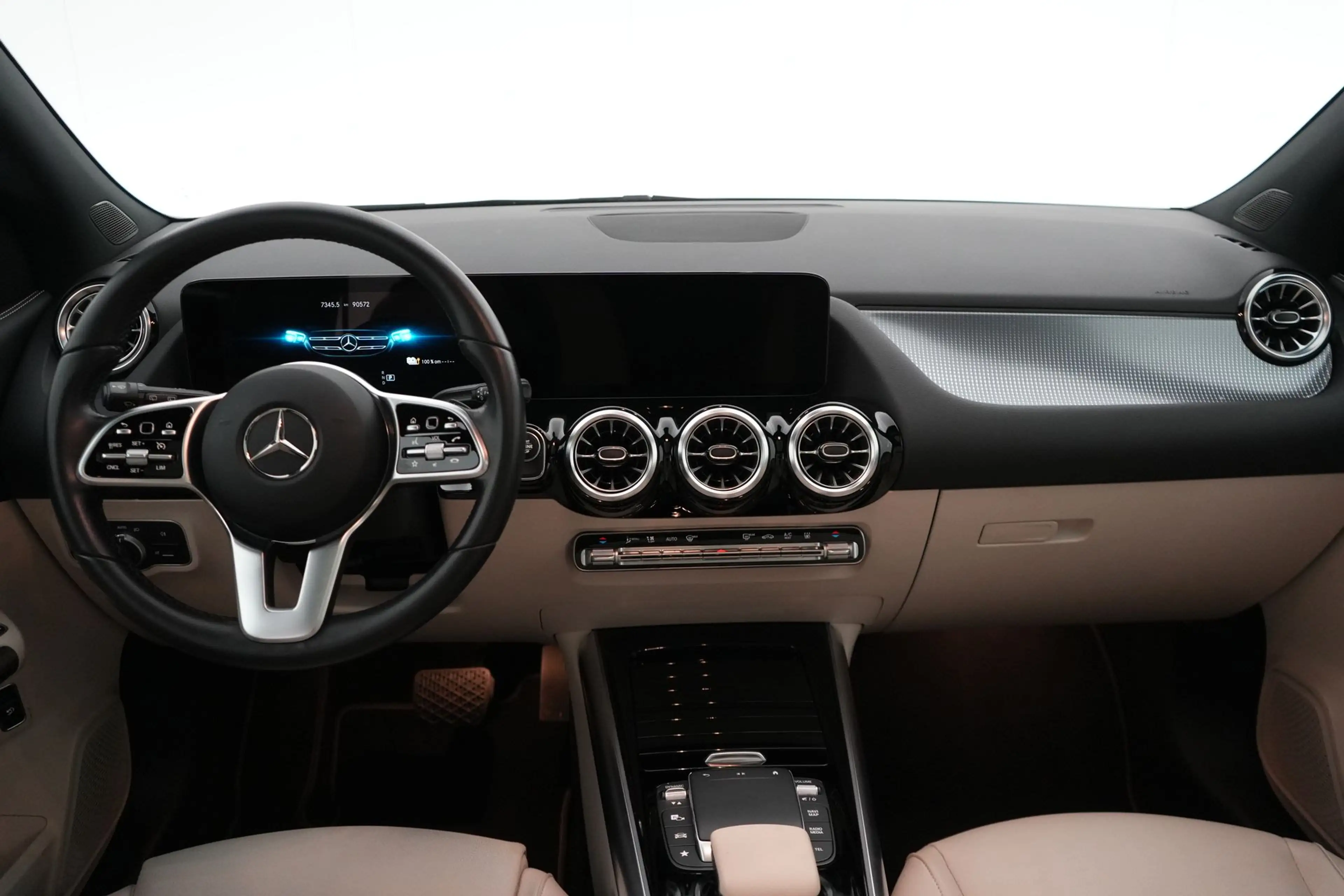 Mercedes-Benz GLA 250 Class 250e PHEV Business Solution Luxury LEDER/CUI — photo 13