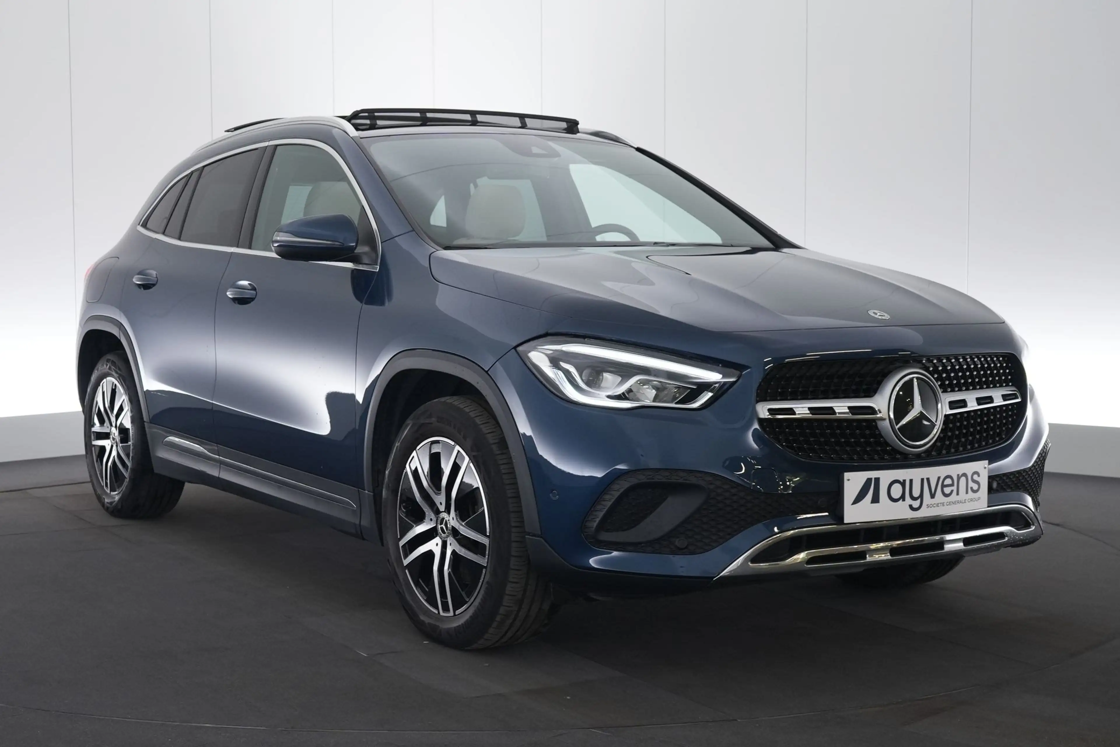 Mercedes-Benz GLA 250 Class 250e PHEV Business Solution Luxury LEDER/CUI — photo 3
