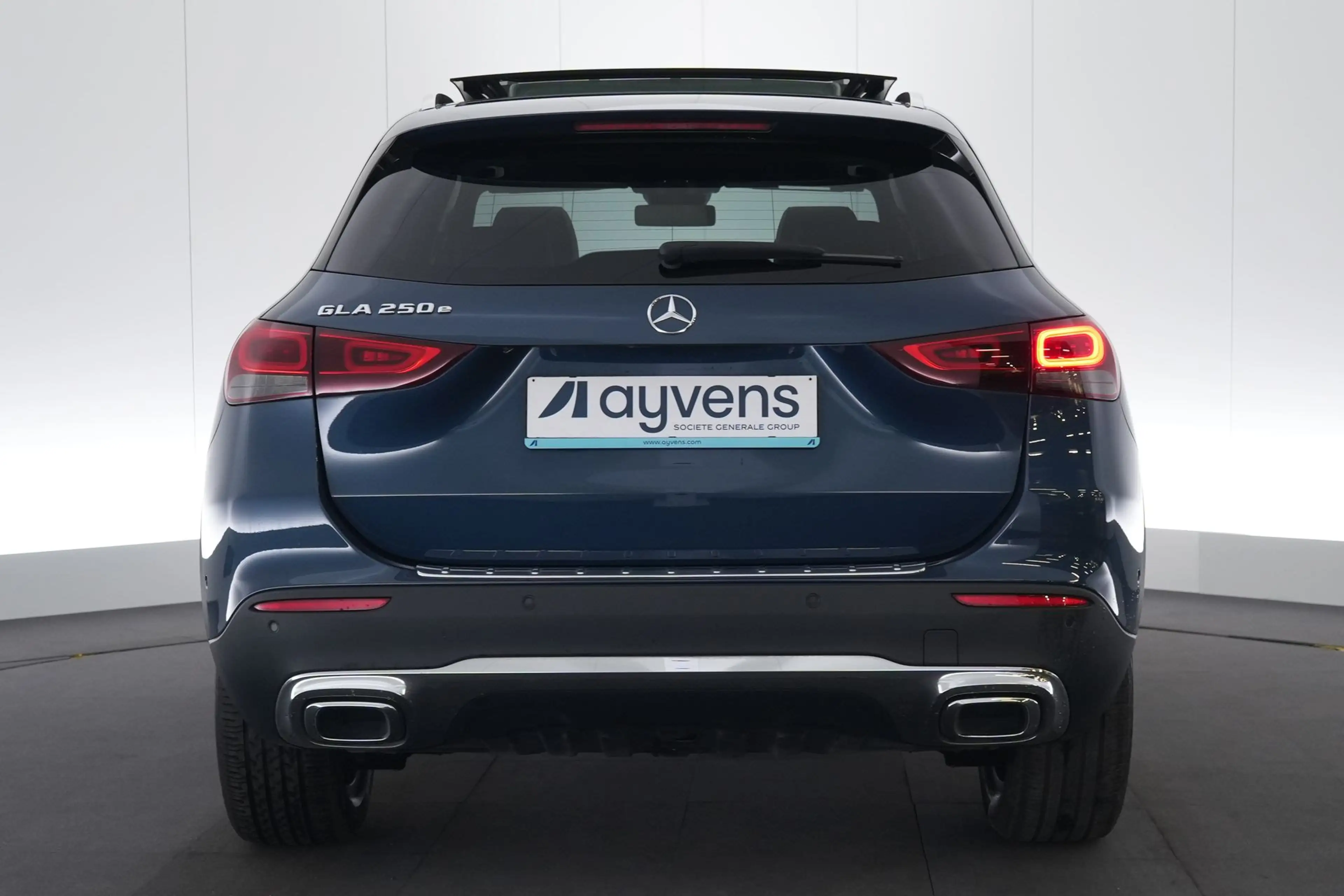 Mercedes-Benz GLA 250 Class 250e PHEV Business Solution Luxury LEDER/CUI — photo 8