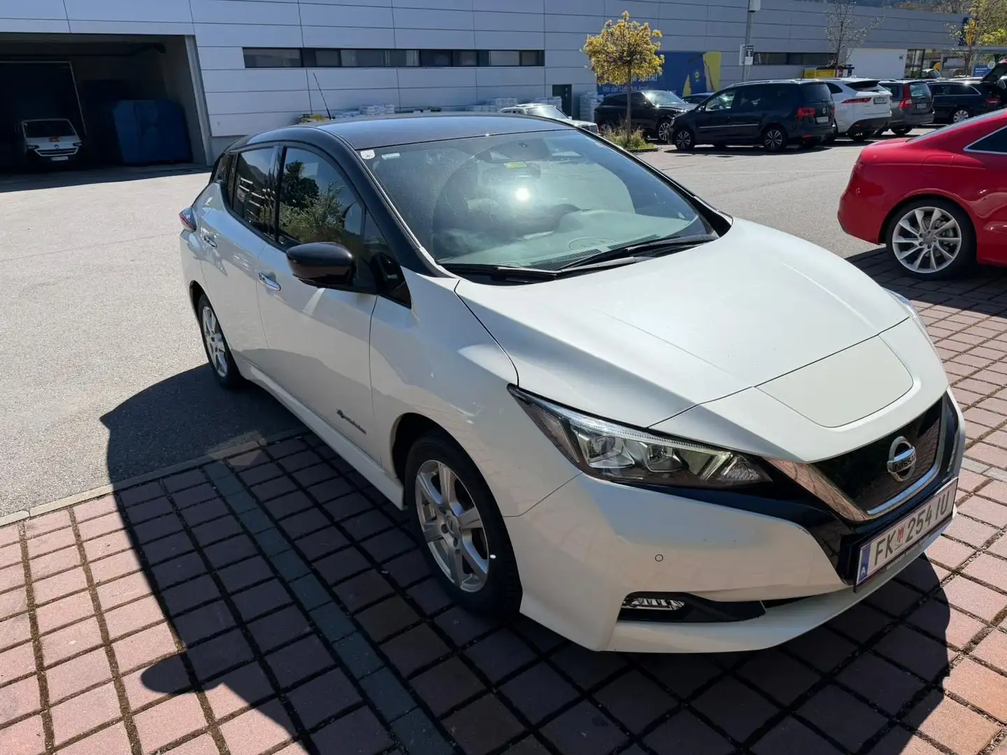 Nissan Leaf ZE1 40kWh - 2